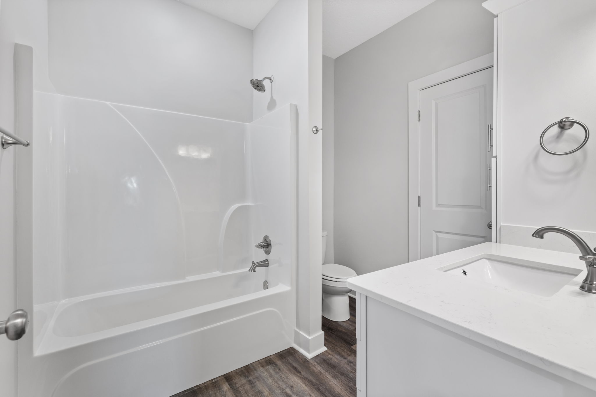 Lake Charles, Louisiana, 70601, United States, 16 Bedrooms Bedrooms, ,12 BathroomsBathrooms,Residential,For Sale,1983862