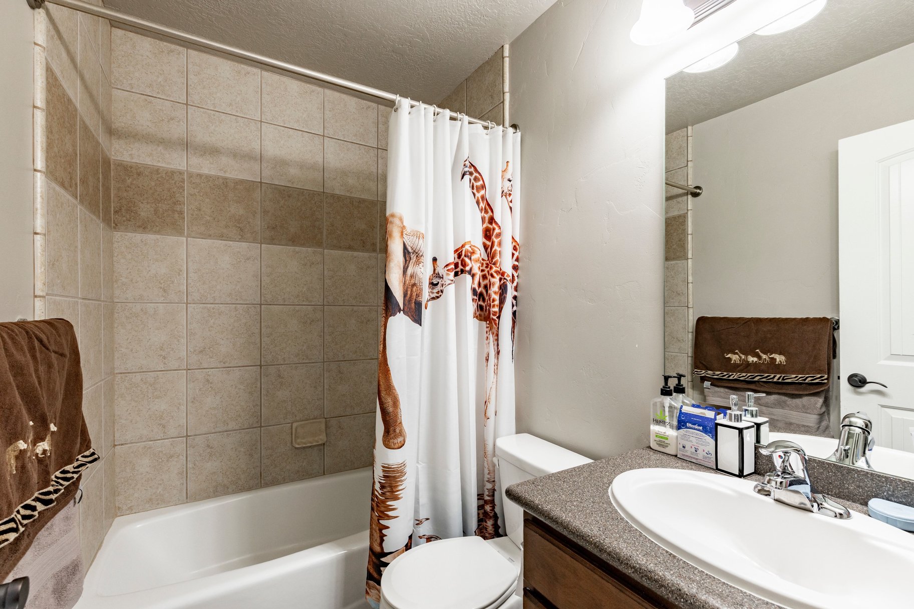  Wasatch Front Views, Walkout Basement & Low-Maintenance Luxury - 物件實景