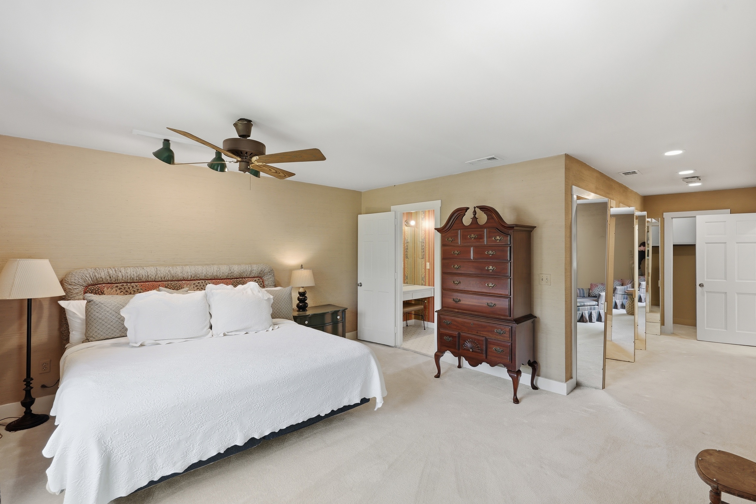  Prestigious Home in Ardsley Park Featured in Southern Living Magazine - 物件實景