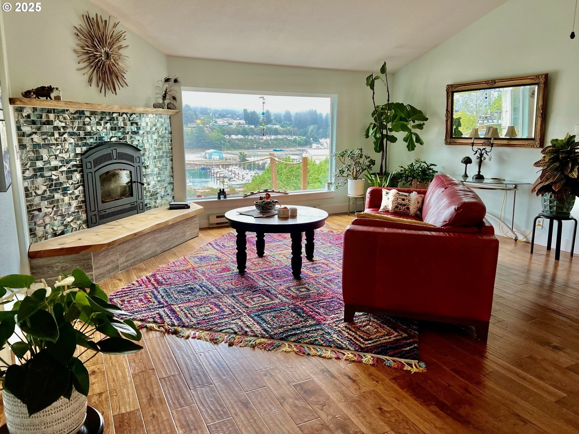 Brookings, Oregon, 97415, United States, 2 Bedrooms Bedrooms, ,2 BathroomsBathrooms,Residential,For Sale,2002477