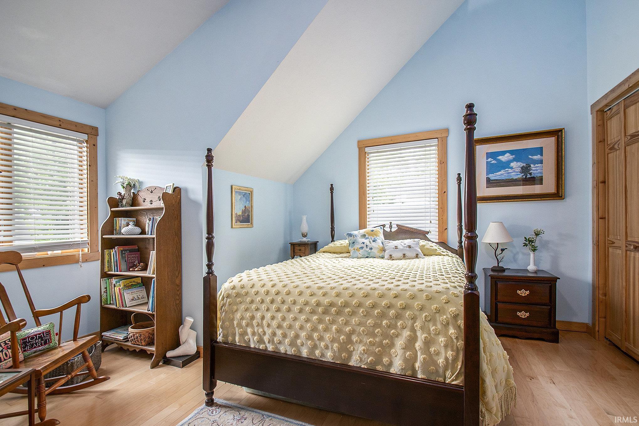 Shipshewana, Indiana, 46565, United States, 2 Bedrooms Bedrooms, ,3 BathroomsBathrooms,Residential,For Sale,1982813