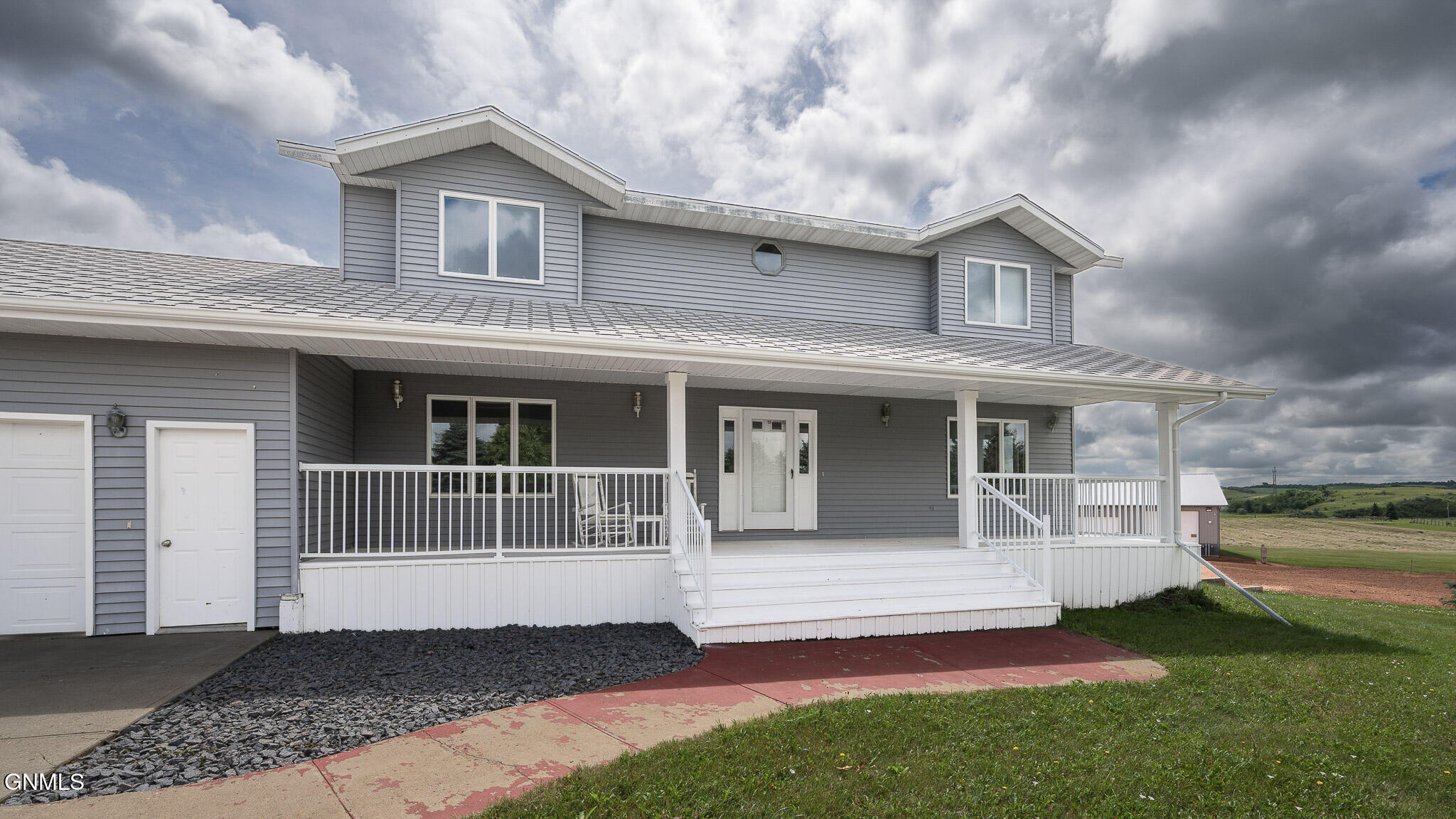 Center, North Dakota, 58530, United States, 4 Bedrooms Bedrooms, ,3 BathroomsBathrooms,Residential,For Sale,1982798