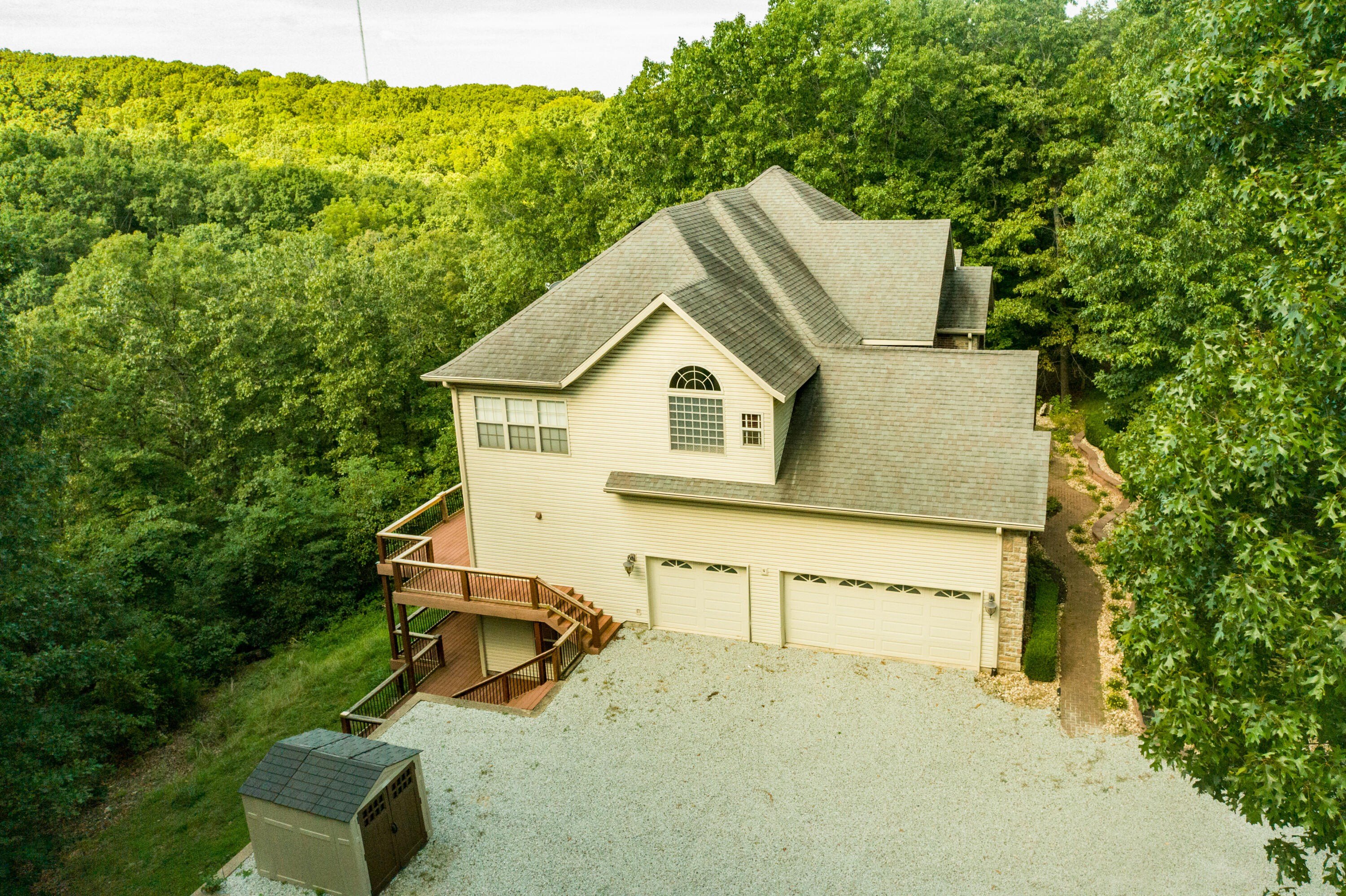 Walnut Shade, Missouri, 65771, United States, 6 Bedrooms Bedrooms, ,5 BathroomsBathrooms,Residential,For Sale,1975828