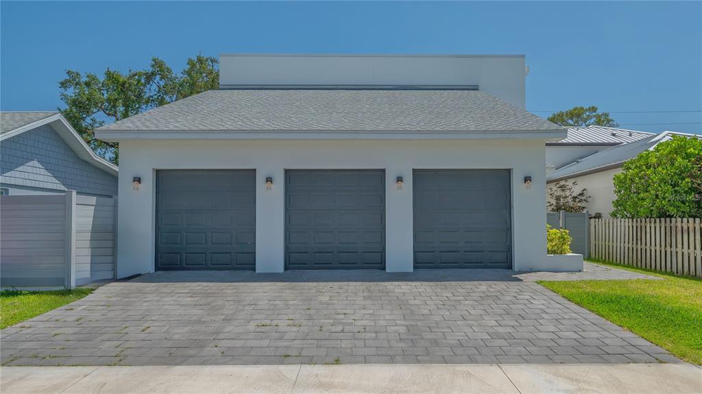 Sarasota, Florida, 34236, United States, 4 Bedrooms Bedrooms, ,4 BathroomsBathrooms,Residential,For Sale,1796766
