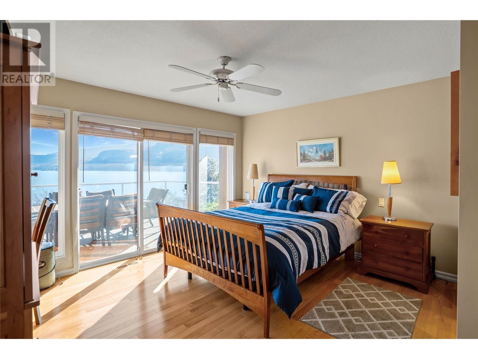 KELOWNA, British Columbia, V1V 2C3, CA, 5 Bedrooms Bedrooms, ,2 BathroomsBathrooms,Residential,For Sale,1911113