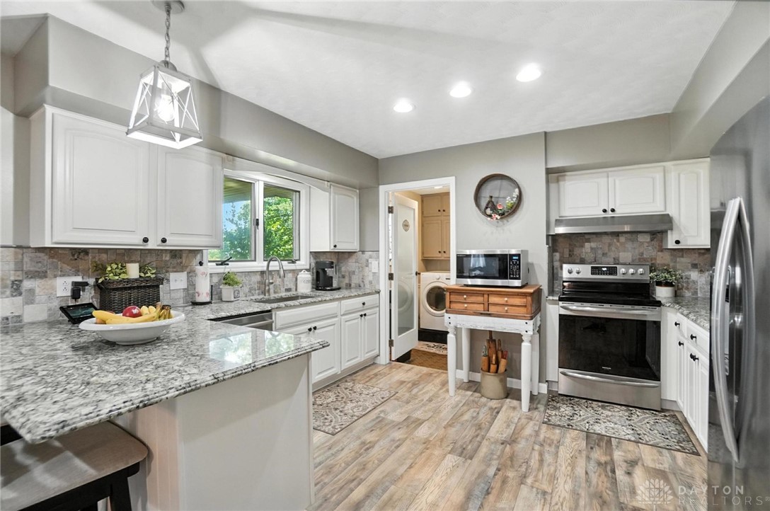 Camden, Ohio, 45311, United States, 3 Bedrooms Bedrooms, ,2 BathroomsBathrooms,Residential,For Sale,1866121