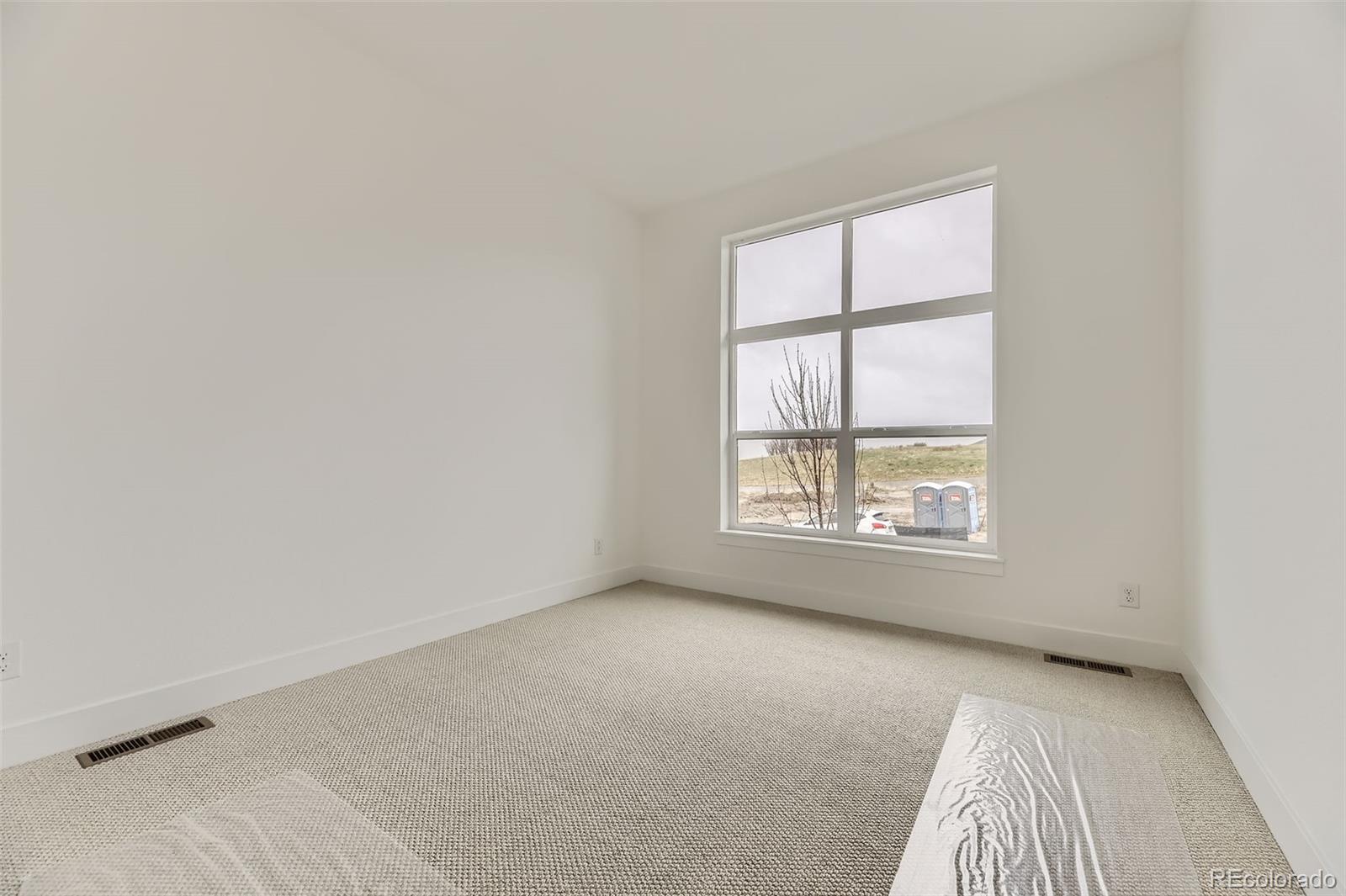 Castle Rock, Colorado, 80104, United States, 3 Bedrooms Bedrooms, ,2 BathroomsBathrooms,Residential,For Sale,1793844
