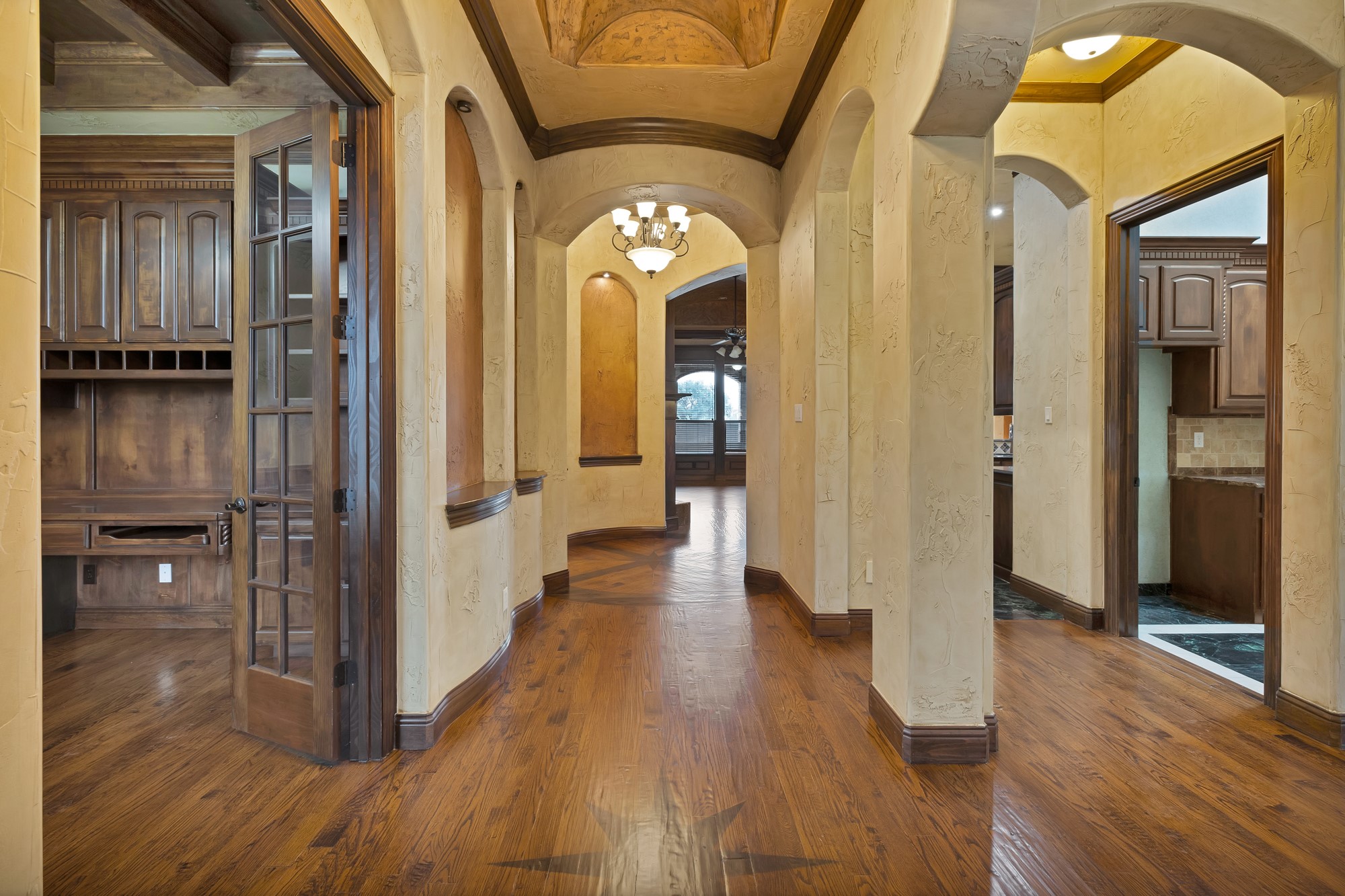 Mansfield, Texas, 76063, United States, 5 Bedrooms Bedrooms, ,5 BathroomsBathrooms,Residential,For Sale,1796537