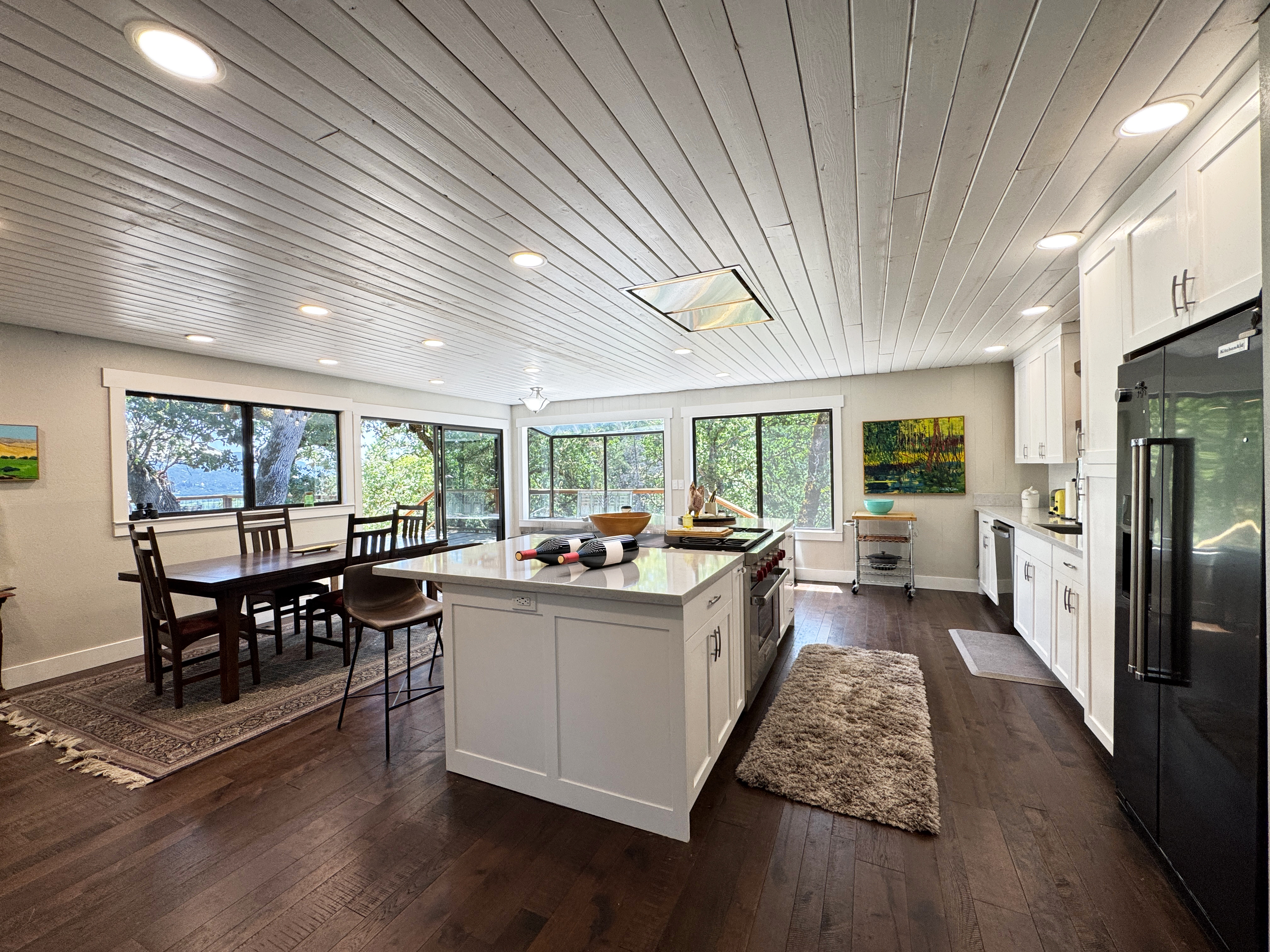 Ukiah, California, 95482, United States, 3 Bedrooms Bedrooms, ,2 BathroomsBathrooms,Residential,For Sale,1879134