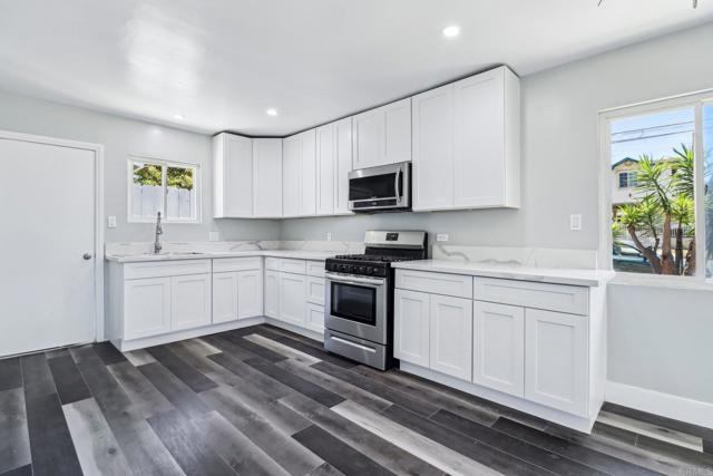 National City, California, 91950, United States, 5 Bedrooms Bedrooms, ,3 BathroomsBathrooms,Residential,For Sale,2011330