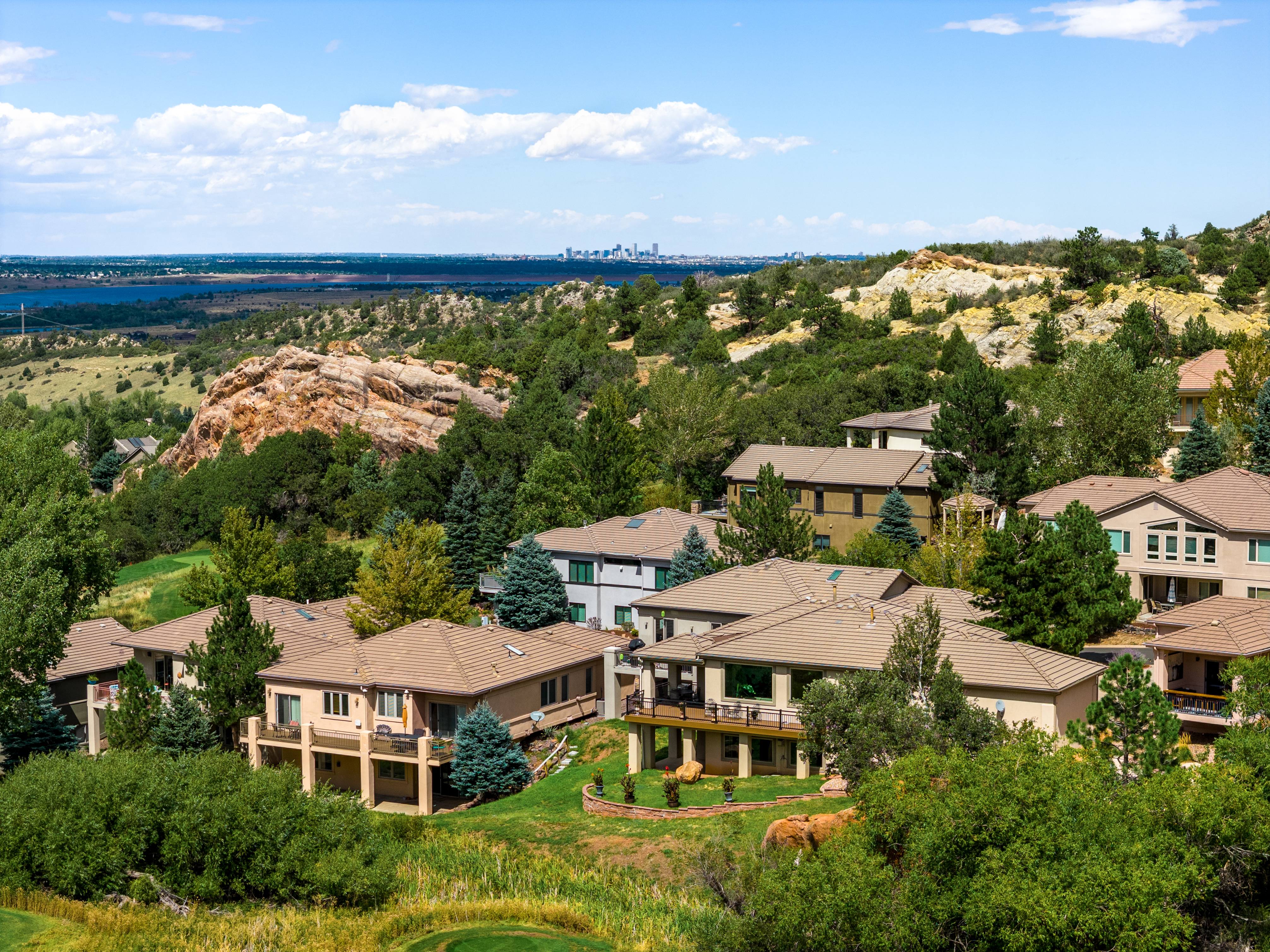  Beautifully maintained ranch home sits on award-winning arrowhead golf course - 物件實景