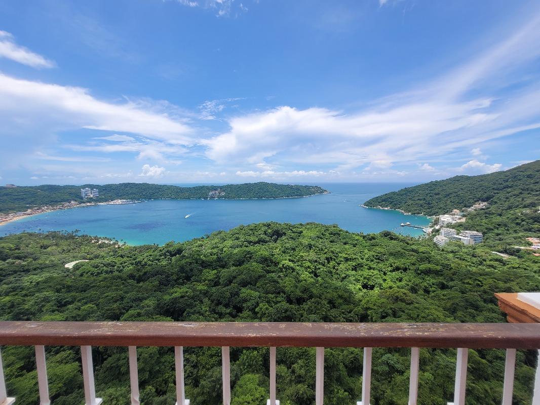 Carretera Esc?nica Km 14, Acapulco de Juárez, Guerrero, 39880, Mexico, 2 Bedrooms Bedrooms, ,2 BathroomsBathrooms,Residential,For Sale,Carretera Esc?nica Km 14,1441127