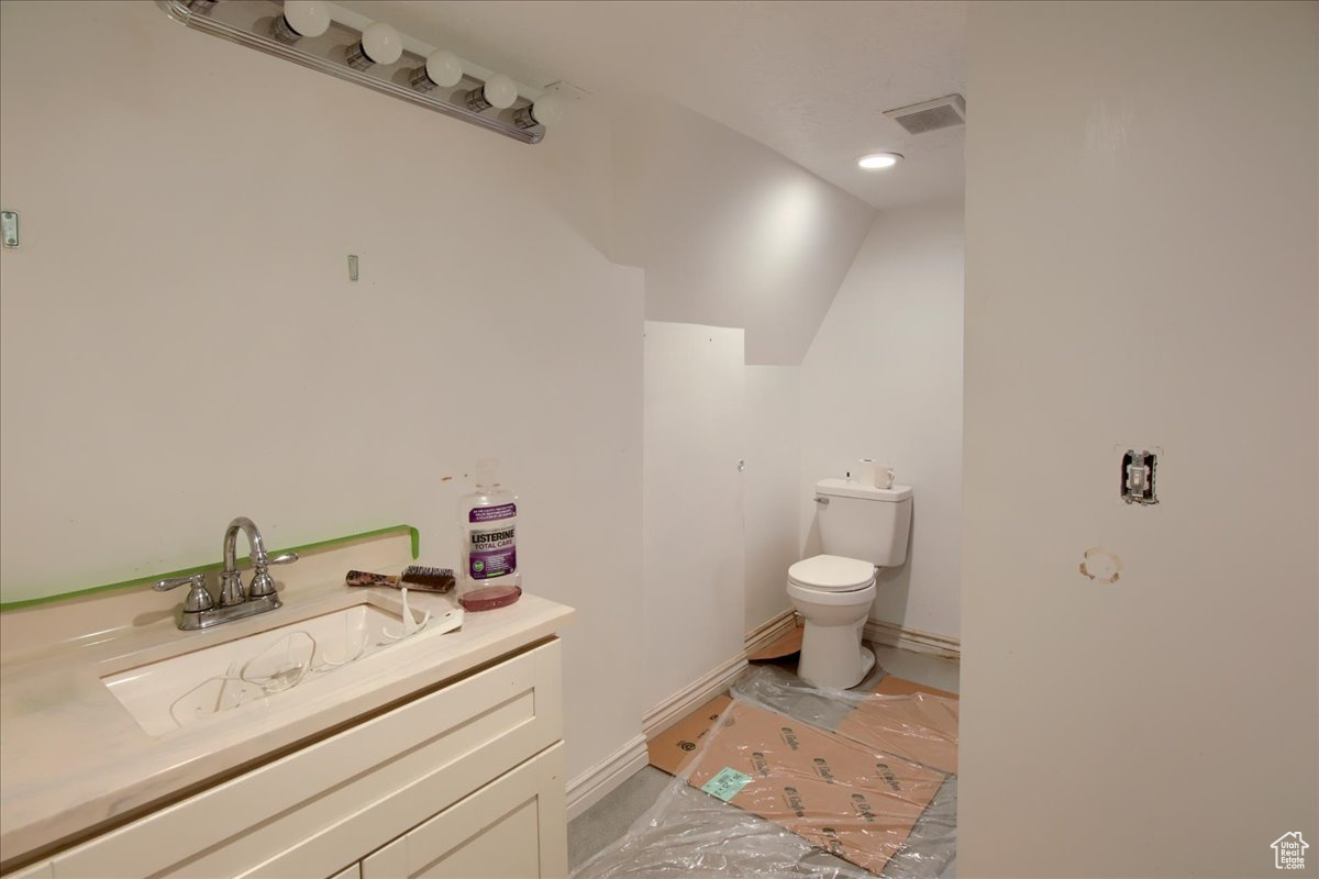 West Valley City, Utah, 84128, United States, 5 Bedrooms Bedrooms, ,2 BathroomsBathrooms,Residential,For Sale,1868735