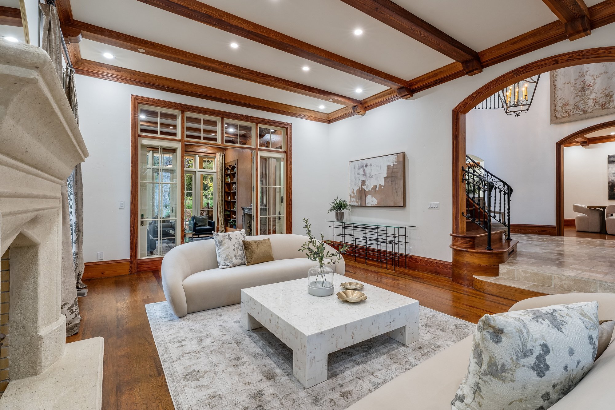  Timeless Elegance in Lower Hillsborough - 物件實景