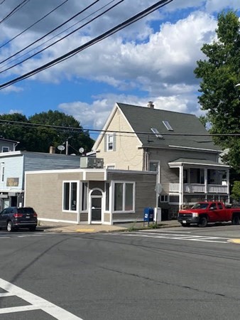 Swampscott, Massachusetts, 01907, United States, 4 Bedrooms Bedrooms, ,5 BathroomsBathrooms,Residential,For Sale,1935666