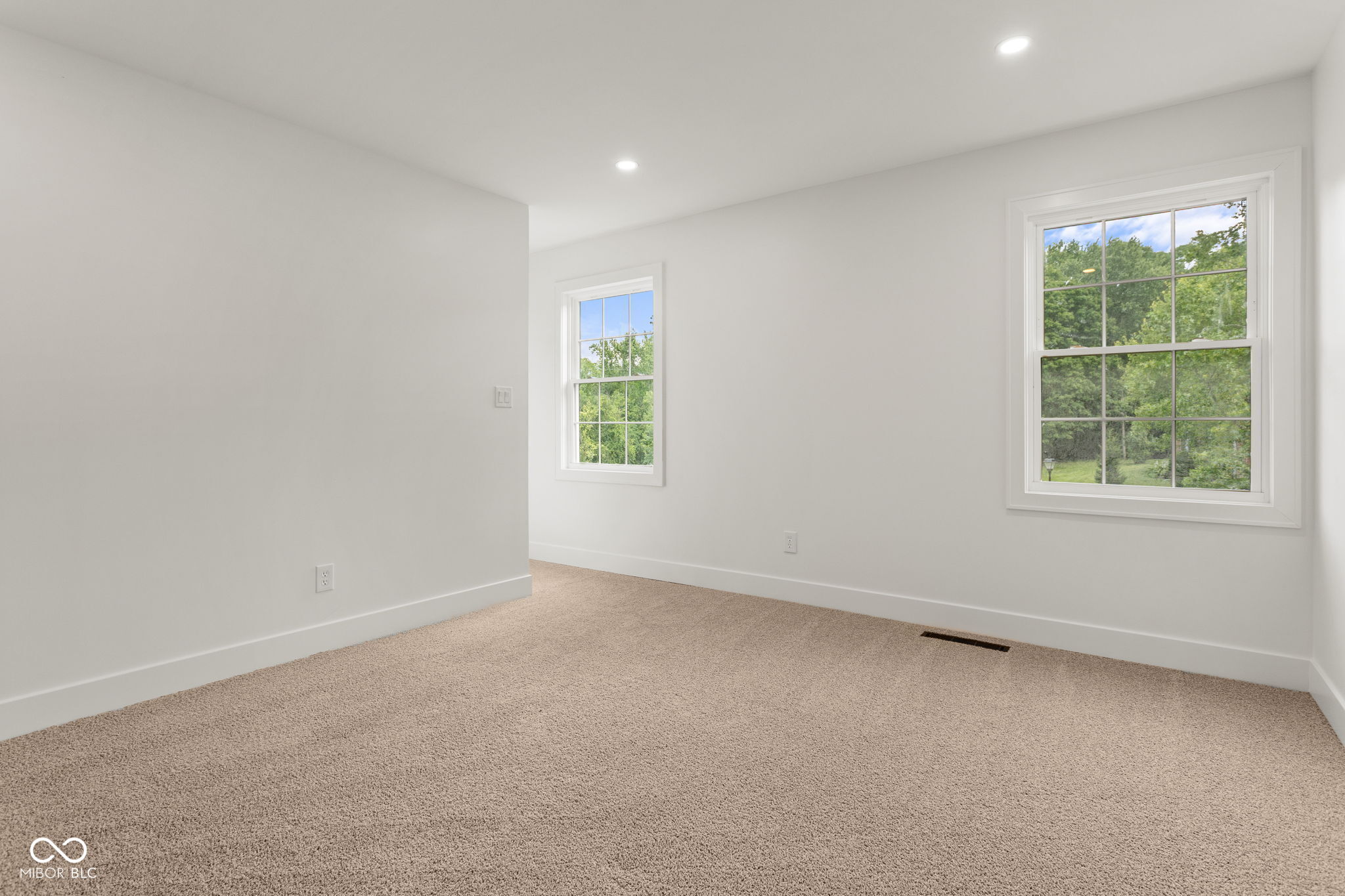 Carmel, Indiana, 46033, United States, 4 Bedrooms Bedrooms, ,3 BathroomsBathrooms,Residential,For Sale,1920336