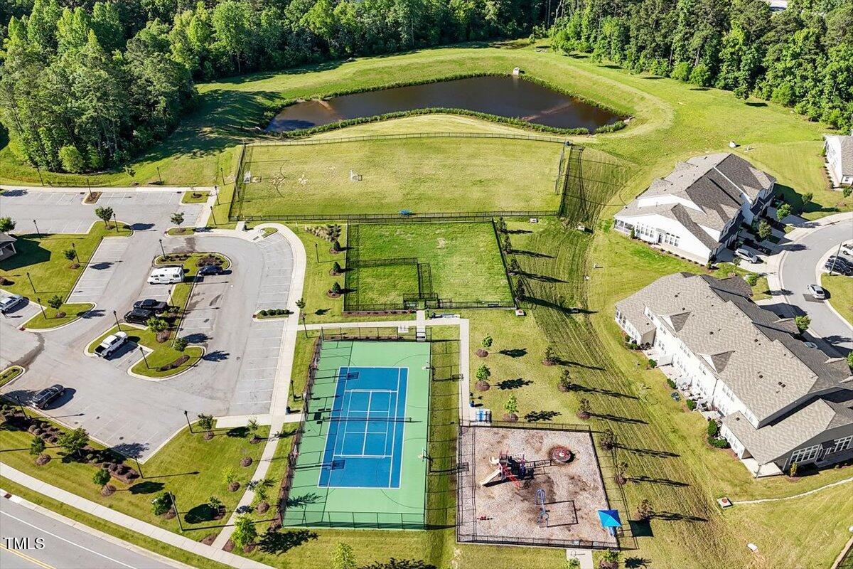Durham, North Carolina, 27703, United States, 5 Bedrooms Bedrooms, ,3 BathroomsBathrooms,Residential,For Sale,1901808