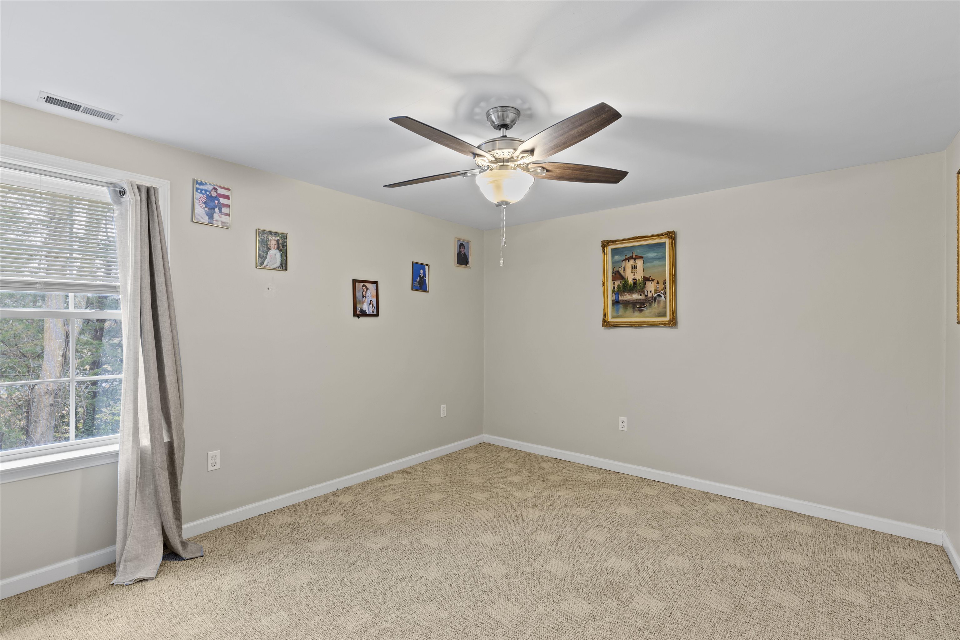 Rio Grande, New Jersey, 08242, United States, 5 Bedrooms Bedrooms, ,3 BathroomsBathrooms,Residential,For Sale,2007453