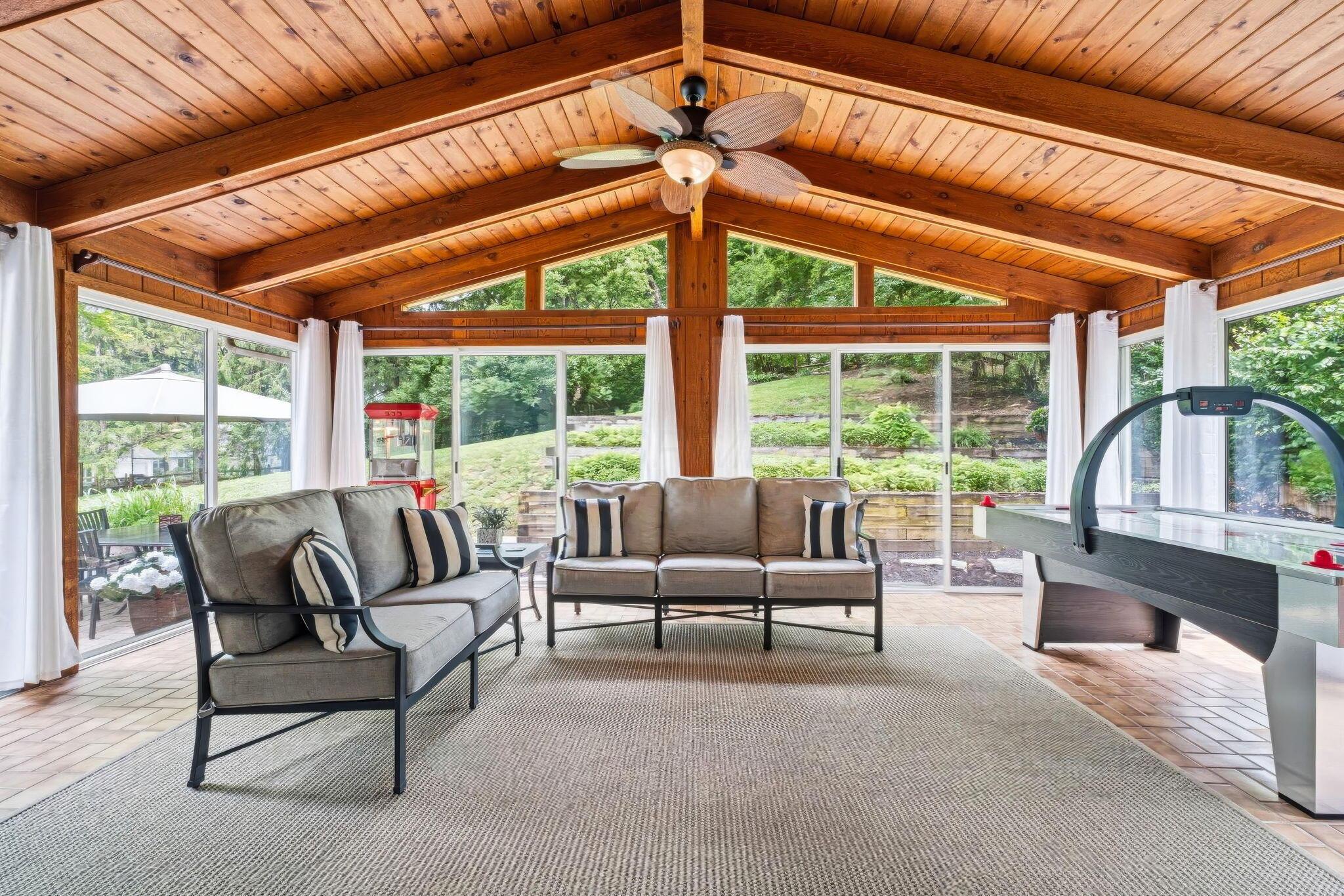  2676 Alliston Court - 物件實景