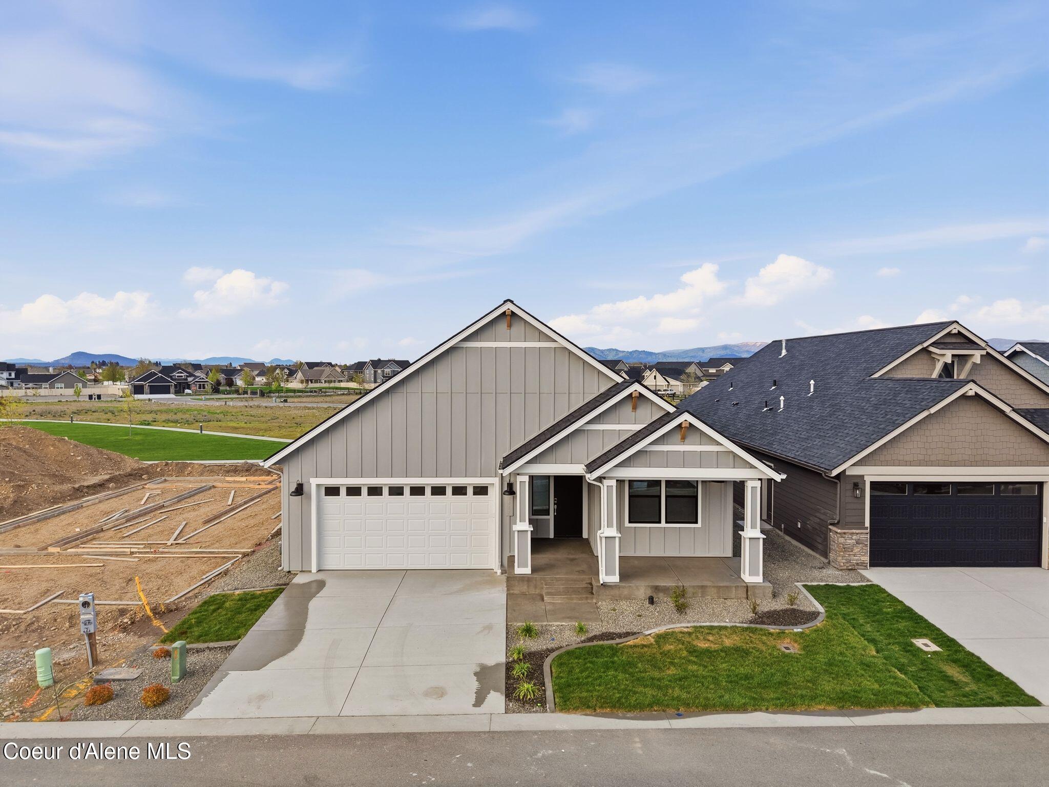 Coeur d'Alene, Idaho, 83815, United States, 4 Bedrooms Bedrooms, ,3 BathroomsBathrooms,Residential,For Sale,2039969