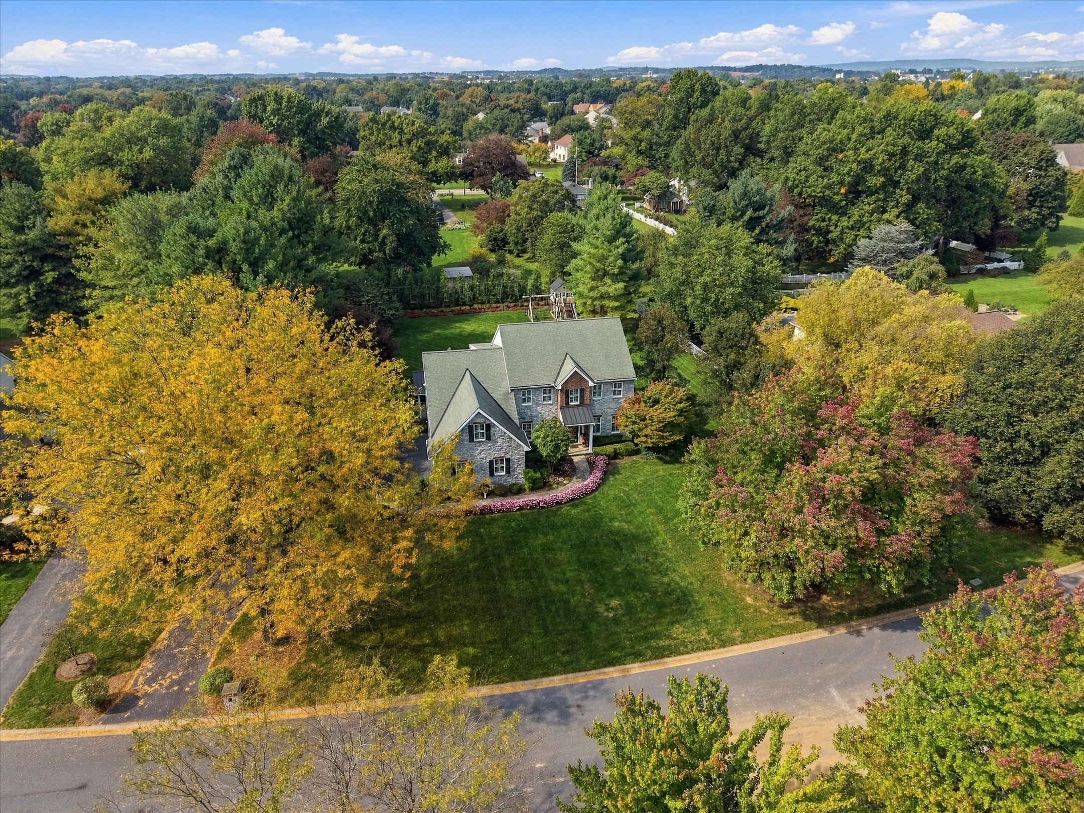  373 N Farm Dr, Lititz, PA 17543 - 物件實景