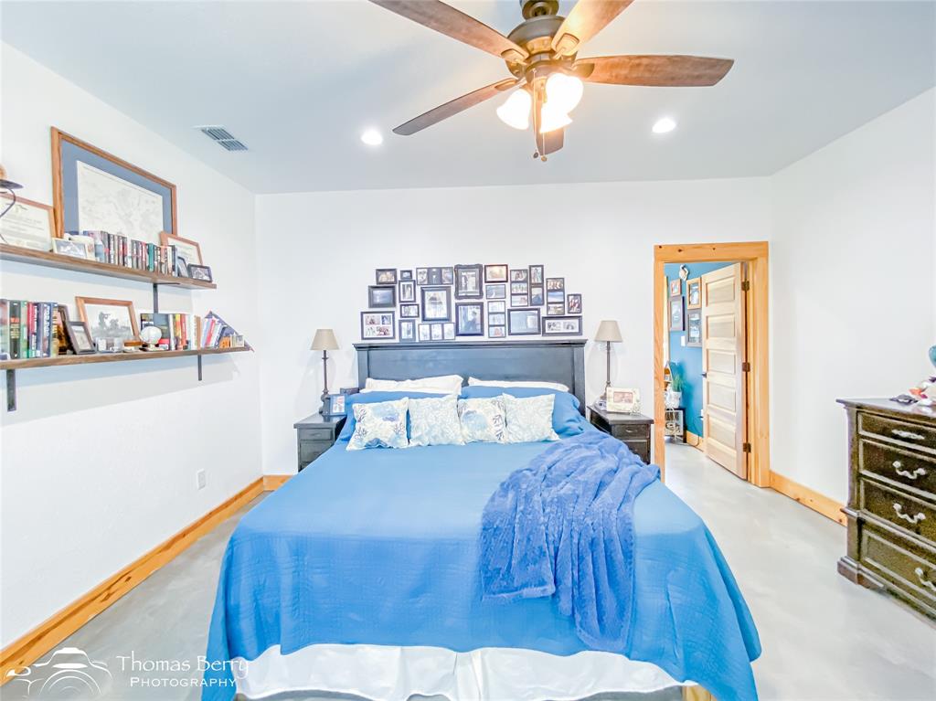 Moran, Texas, 76464, United States, 3 Bedrooms Bedrooms, ,2 BathroomsBathrooms,Residential,For Sale,1857951