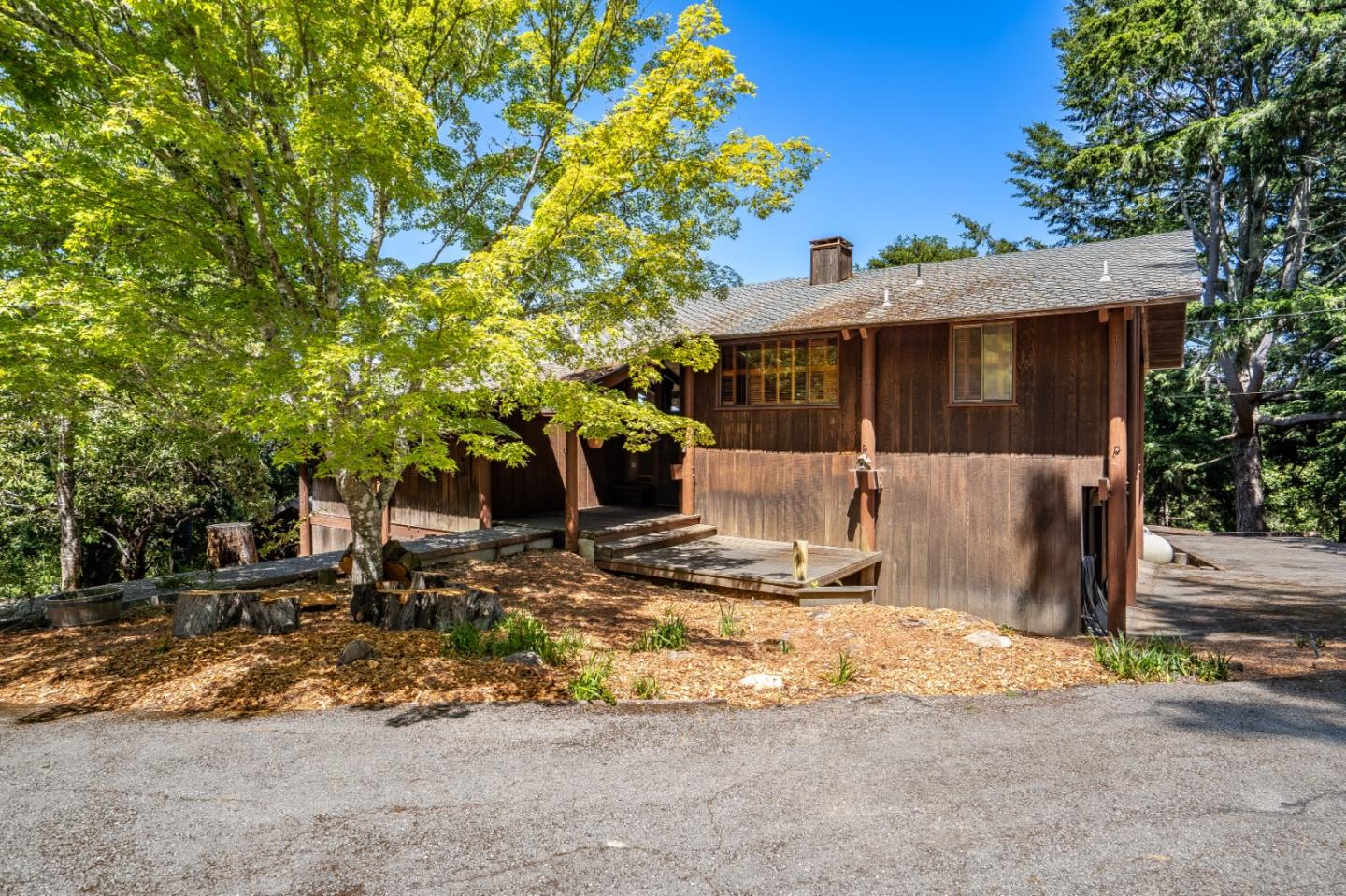 Woodside, California, 94062, United States, 3 Bedrooms Bedrooms, ,4 BathroomsBathrooms,Residential,For Sale,1848969
