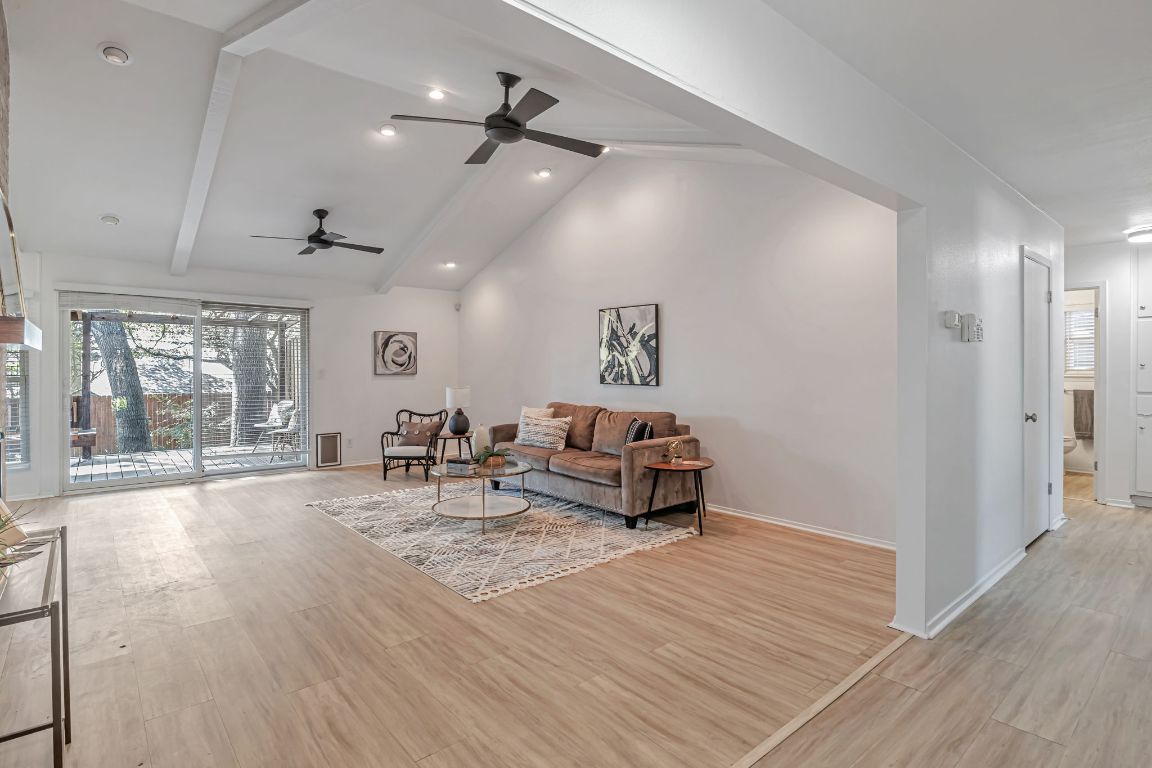 Austin, Texas, 78759, United States, 3 Bedrooms Bedrooms, ,2 BathroomsBathrooms,Residential,For Sale,1857770