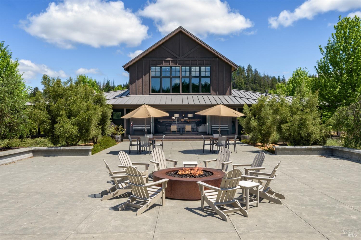 1290 Dry Creek Road, Healdsburg, California, 95448, United States, 4 Bedrooms Bedrooms, ,6 BathroomsBathrooms,Residential,For Sale,1290 Dry Creek Road,1621886