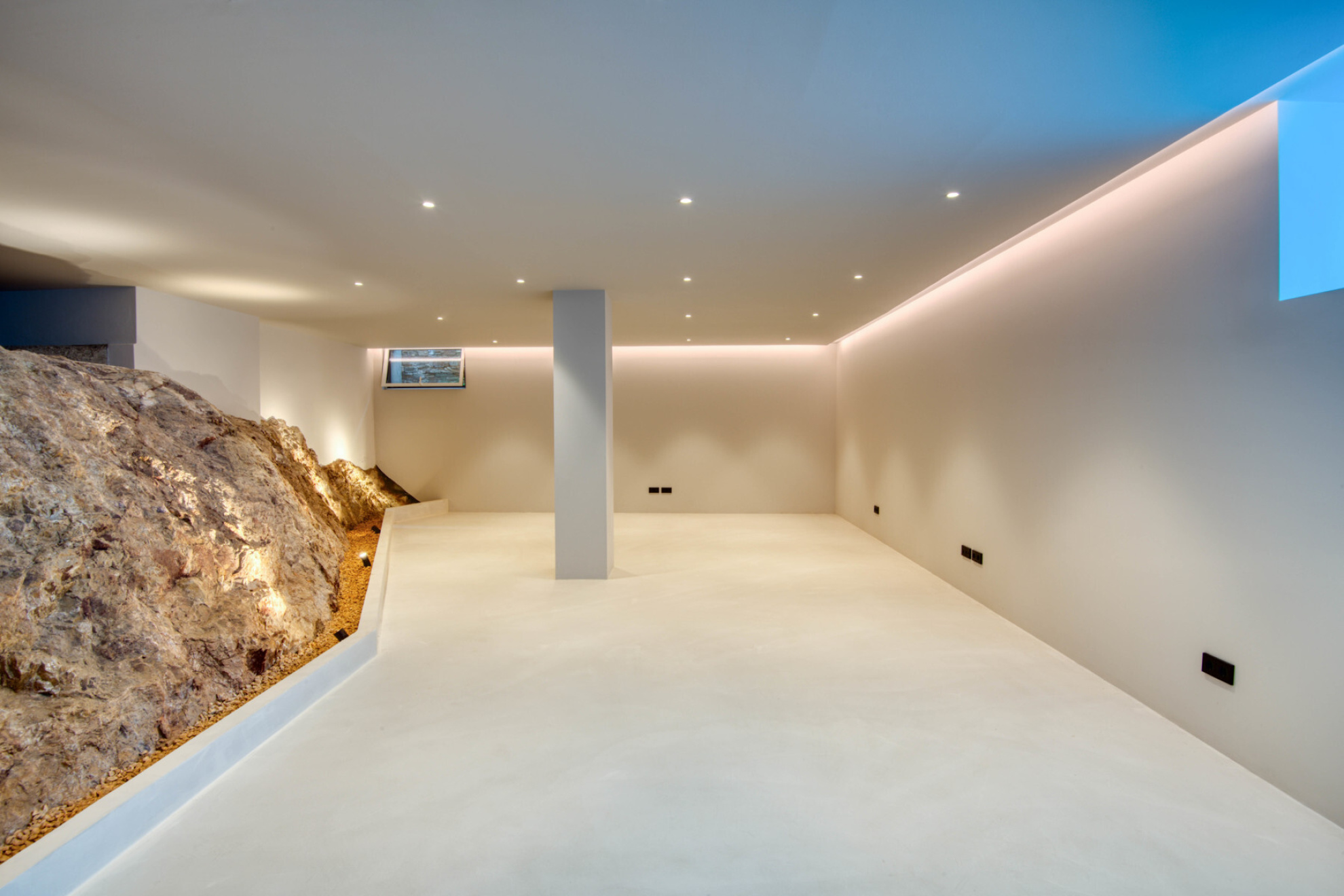  House with swimming pool and sea views in private urbanization in Sa Riera. - 物件實景