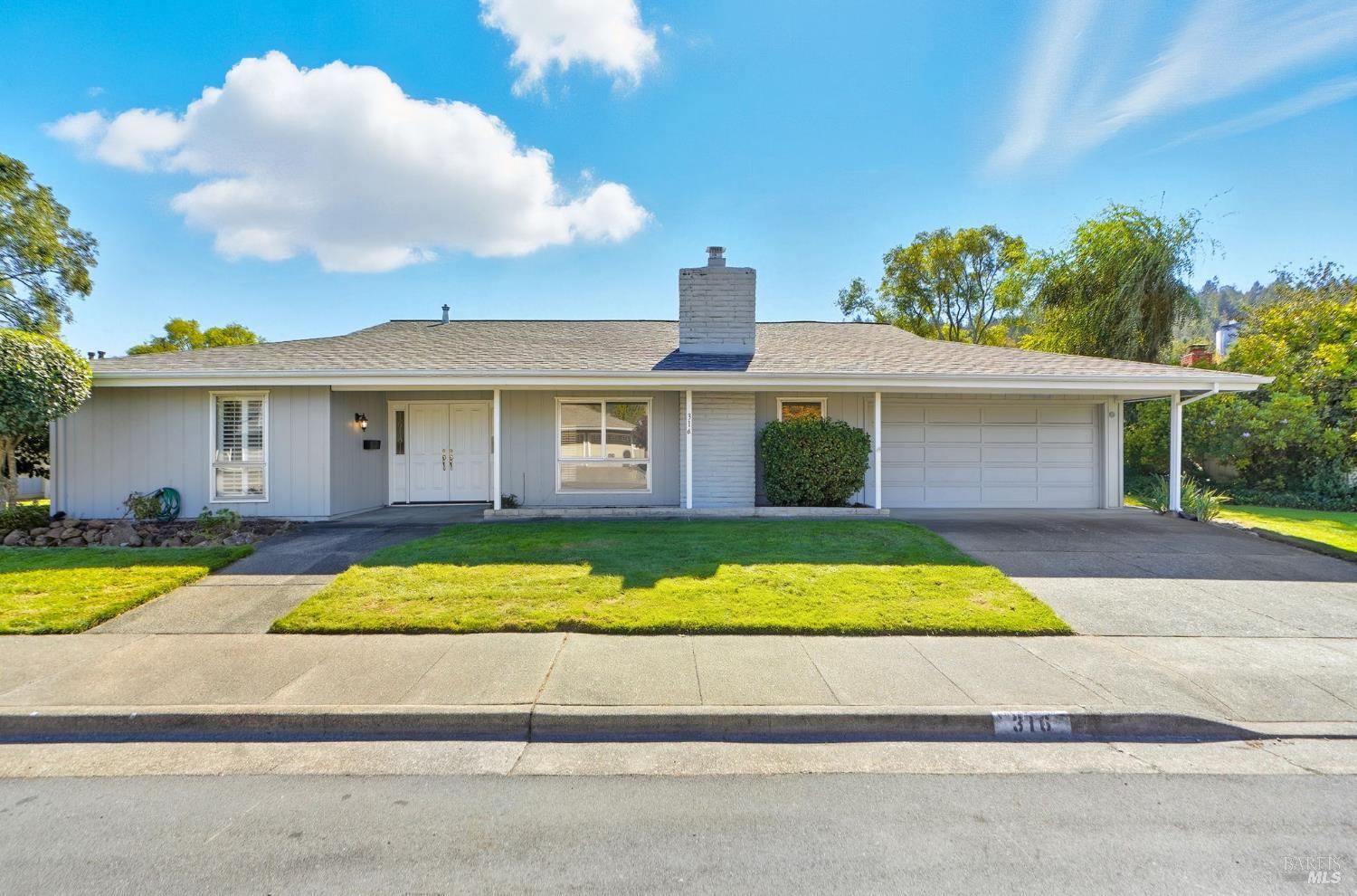 Santa Rosa, California, 95409, United States, 2 Bedrooms Bedrooms, ,2 BathroomsBathrooms,Residential,For Sale,1963096