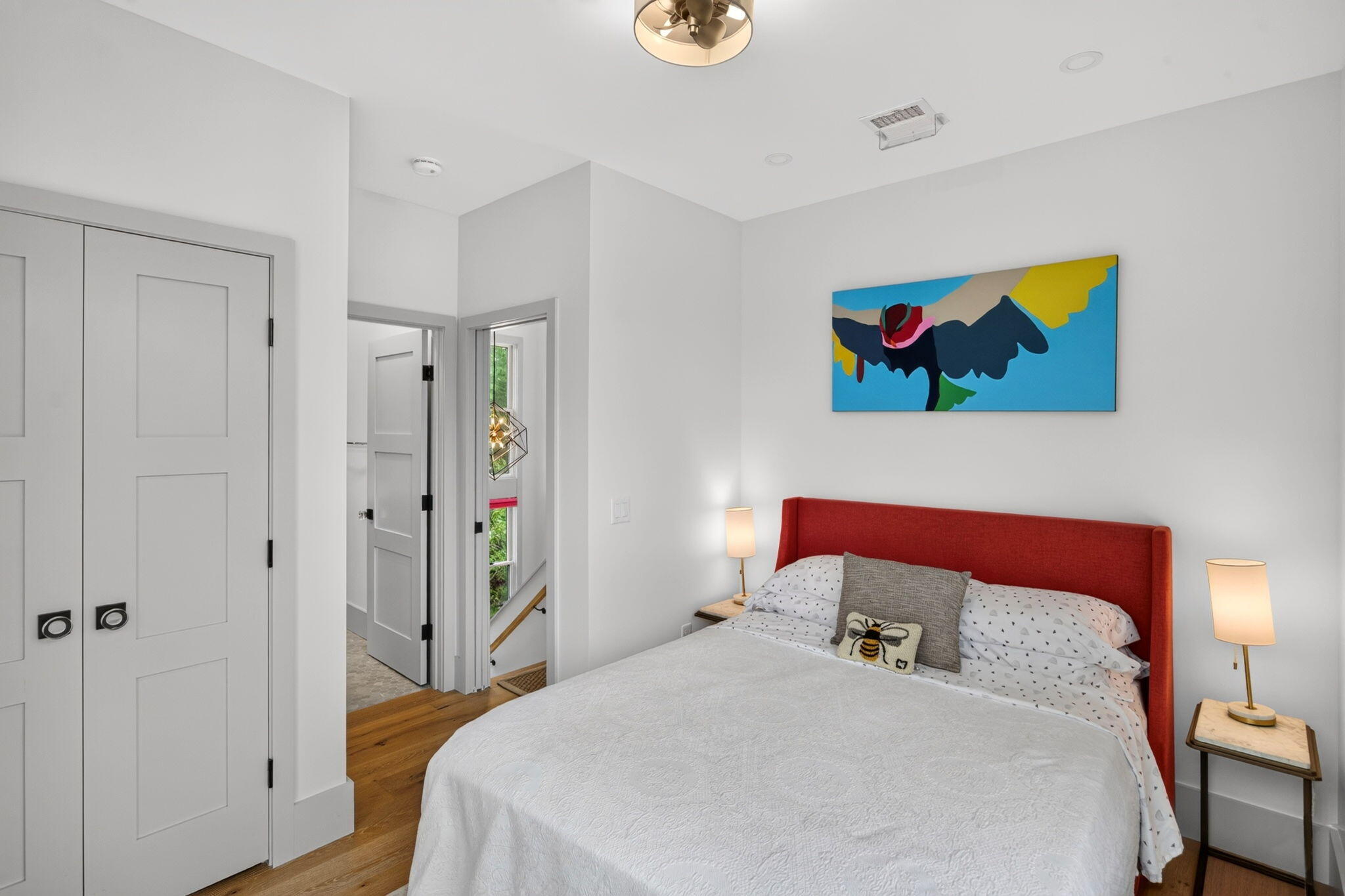  Arrive, Unpack & Enjoy—Turnkey Provincetown Living with a Private Patio & Pizza - 物件實景