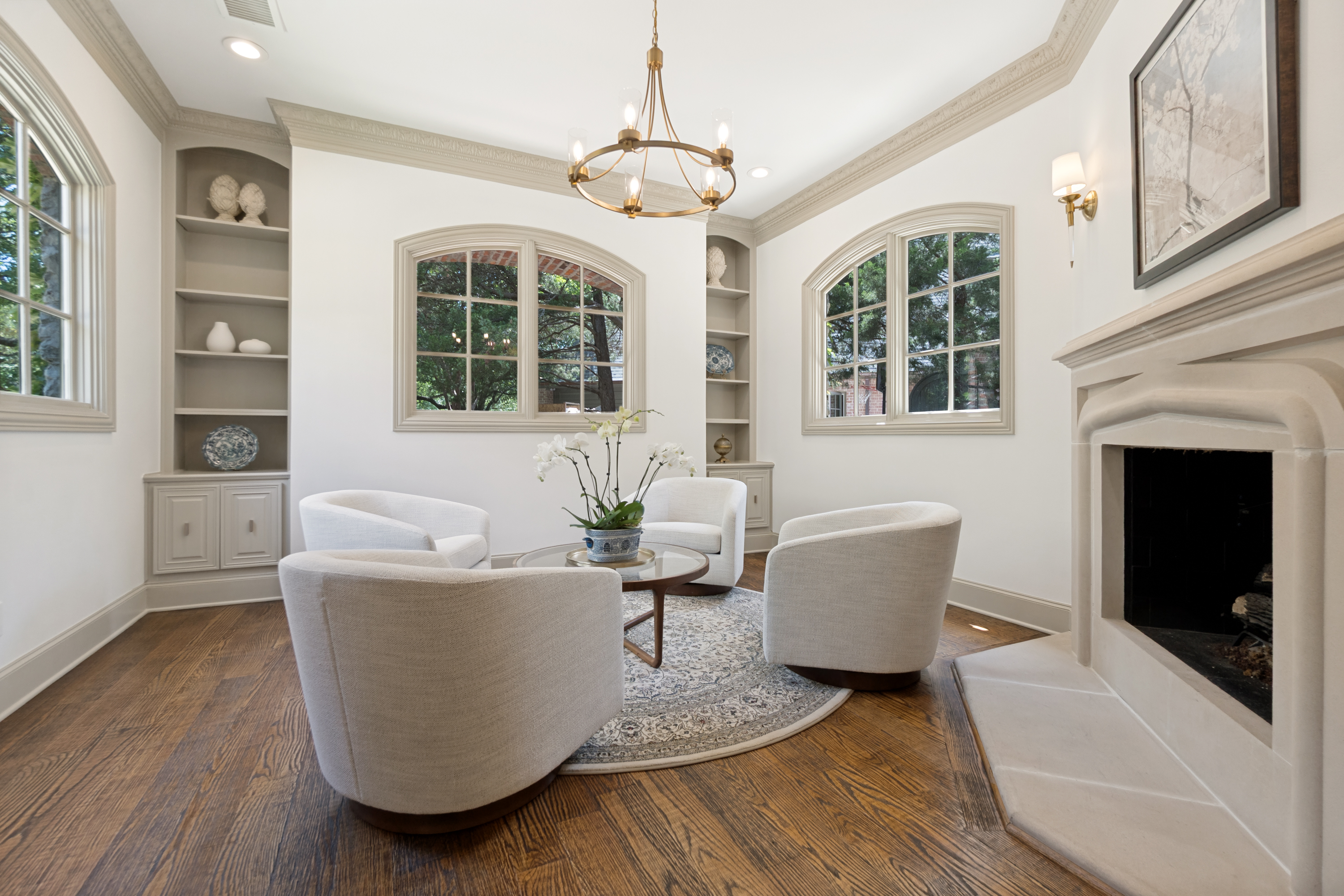  Updated European Transitional in the heart of Preston Hollow - 物件實景