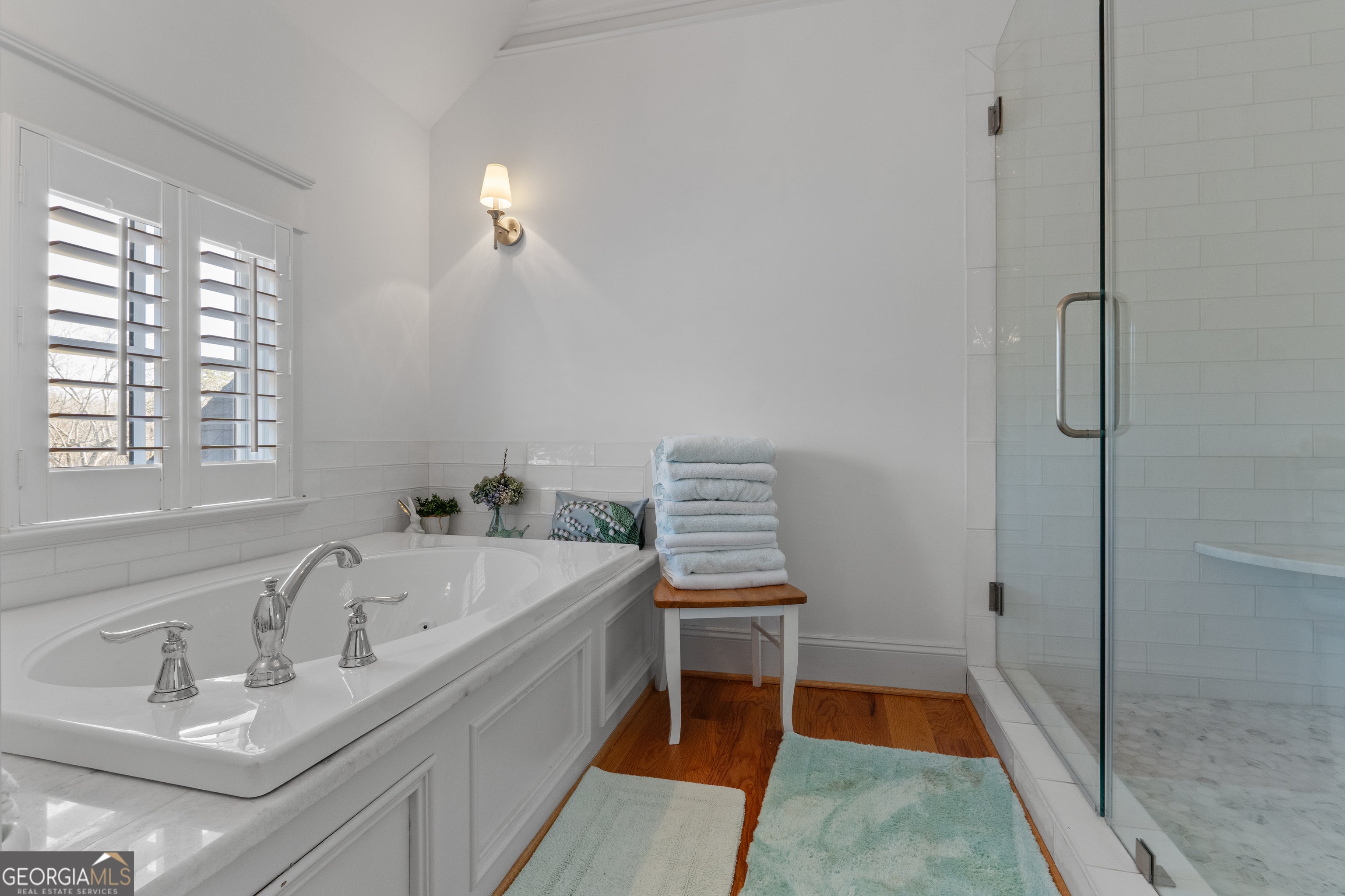 Roopville, Georgia, 30170, United States, 5 Bedrooms Bedrooms, ,5 BathroomsBathrooms,Residential,For Sale,2014555