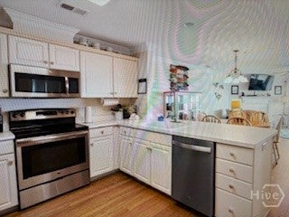 Tybee Island, Georgia, 31328, United States, 3 Bedrooms Bedrooms, ,2 BathroomsBathrooms,Residential,For Sale,2023743