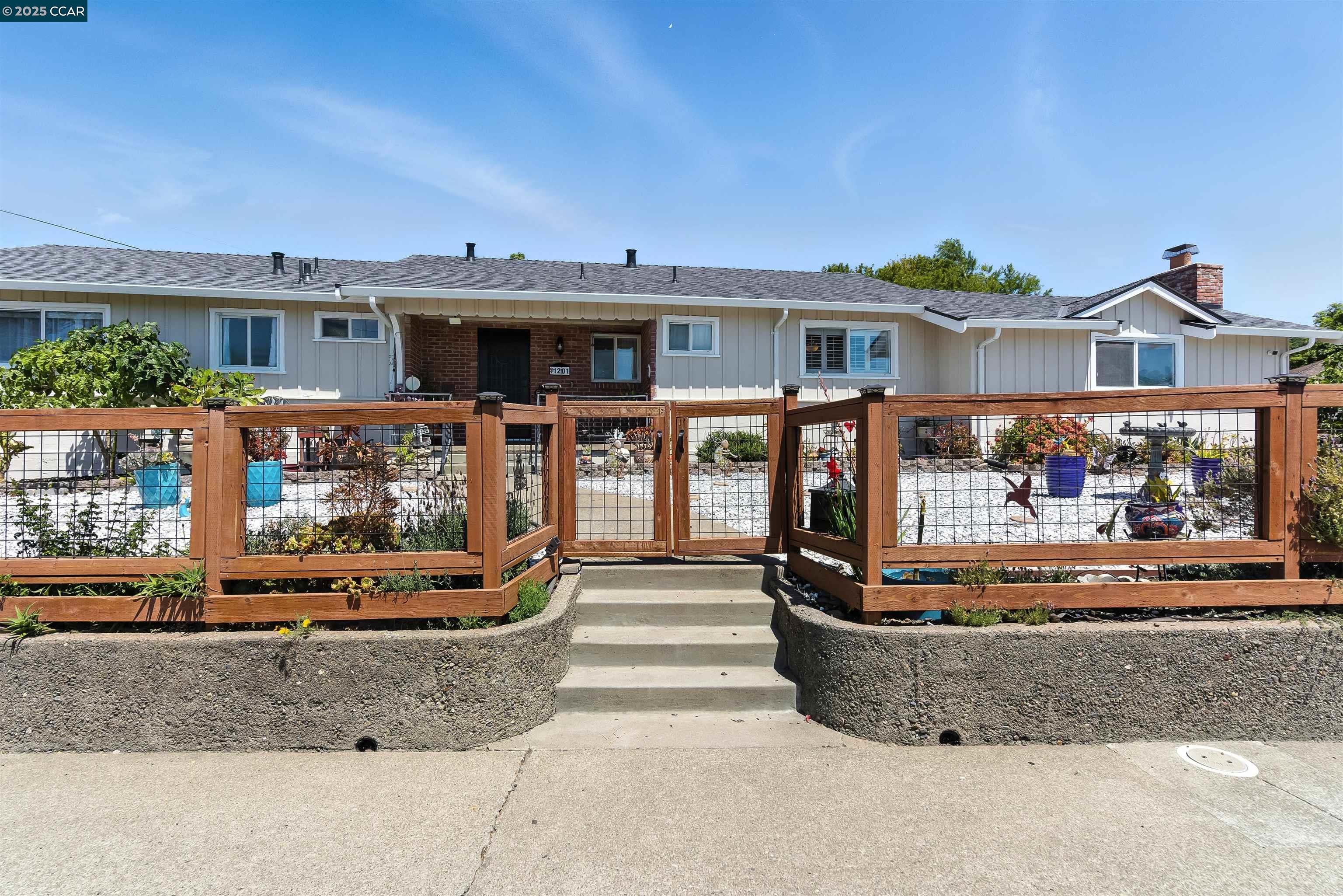 Vallejo, California, 94589, United States, 3 Bedrooms Bedrooms, ,2 BathroomsBathrooms,Residential,For Sale,1917421