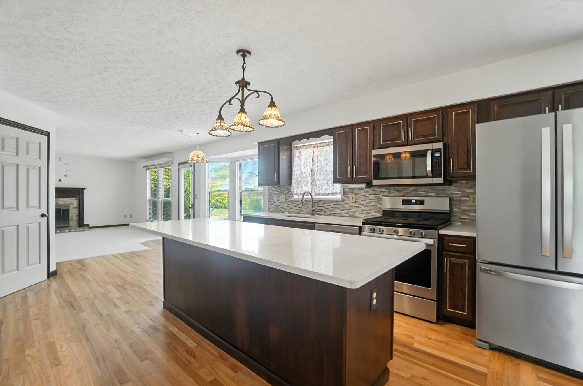 Dublin, Ohio, 43016, United States, 4 Bedrooms Bedrooms, ,3 BathroomsBathrooms,Residential,For Sale,1940366