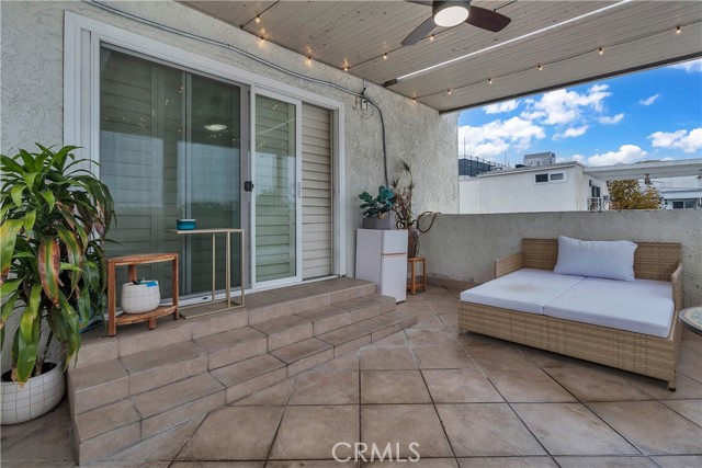 West Los Angeles, California, 90069, United States, 2 Bedrooms Bedrooms, ,2 BathroomsBathrooms,Residential,For Sale,1993889