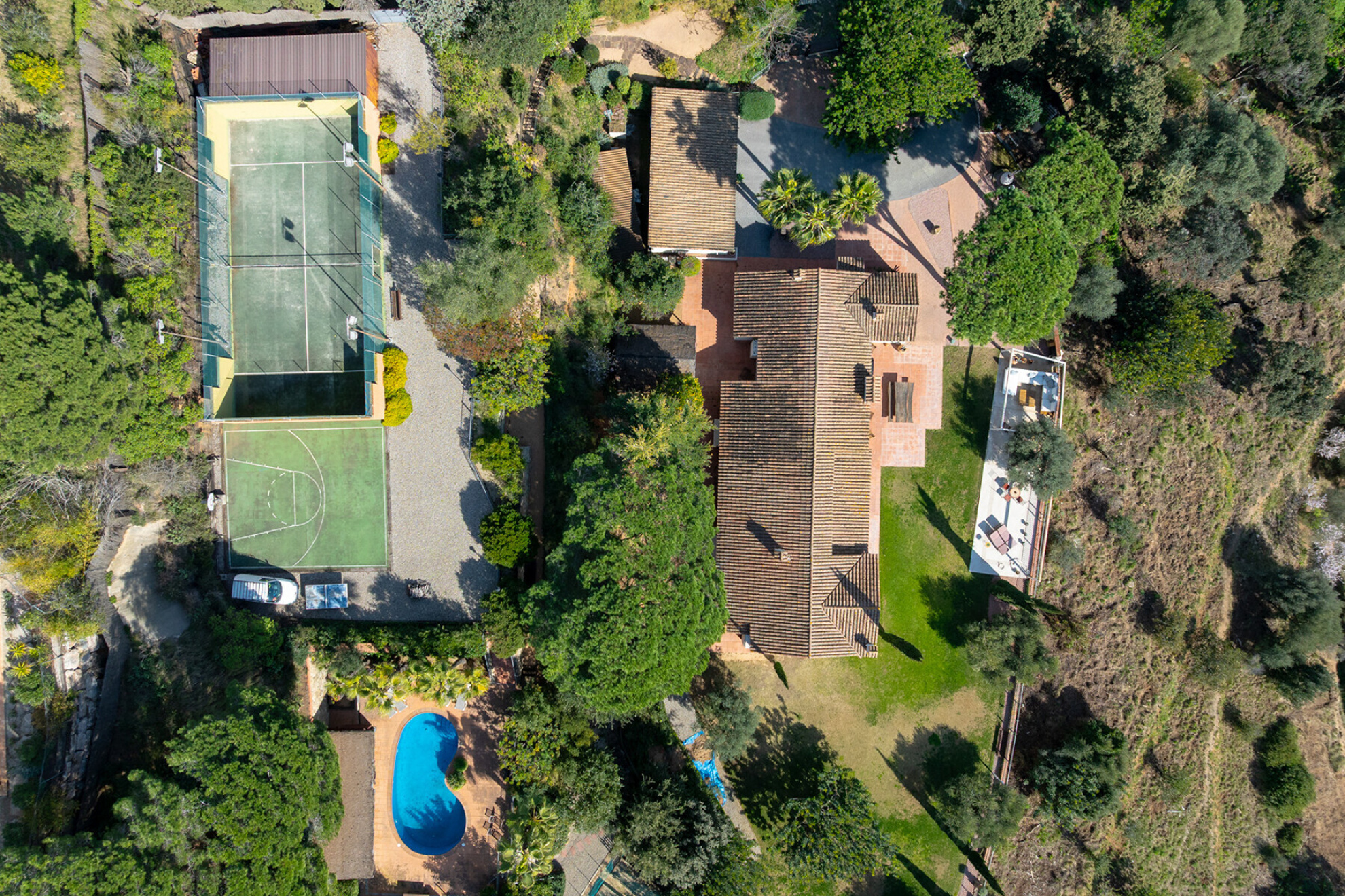  Exceptional house, with sea views and large plot, in Cabrera de Mar - 物件實景