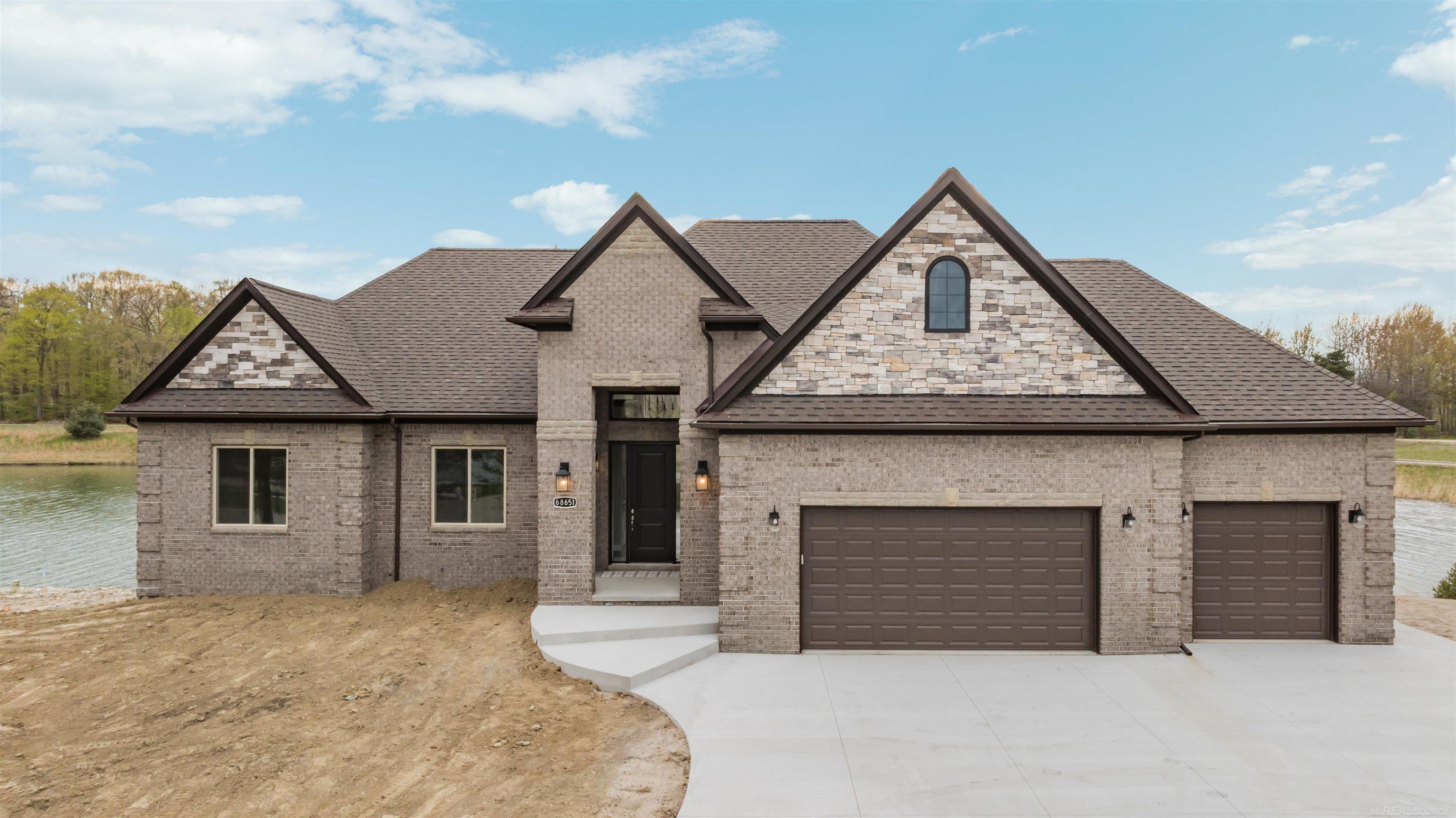 Richmond, Michigan, 48062, United States, 3 Bedrooms Bedrooms, ,3 BathroomsBathrooms,Residential,For Sale,2027528
