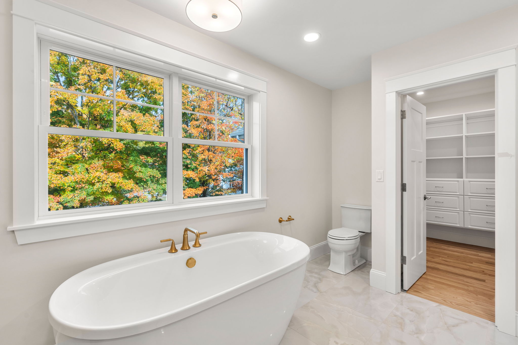  238 E Main St, Georgetown, MA, 01833 - 物件實景