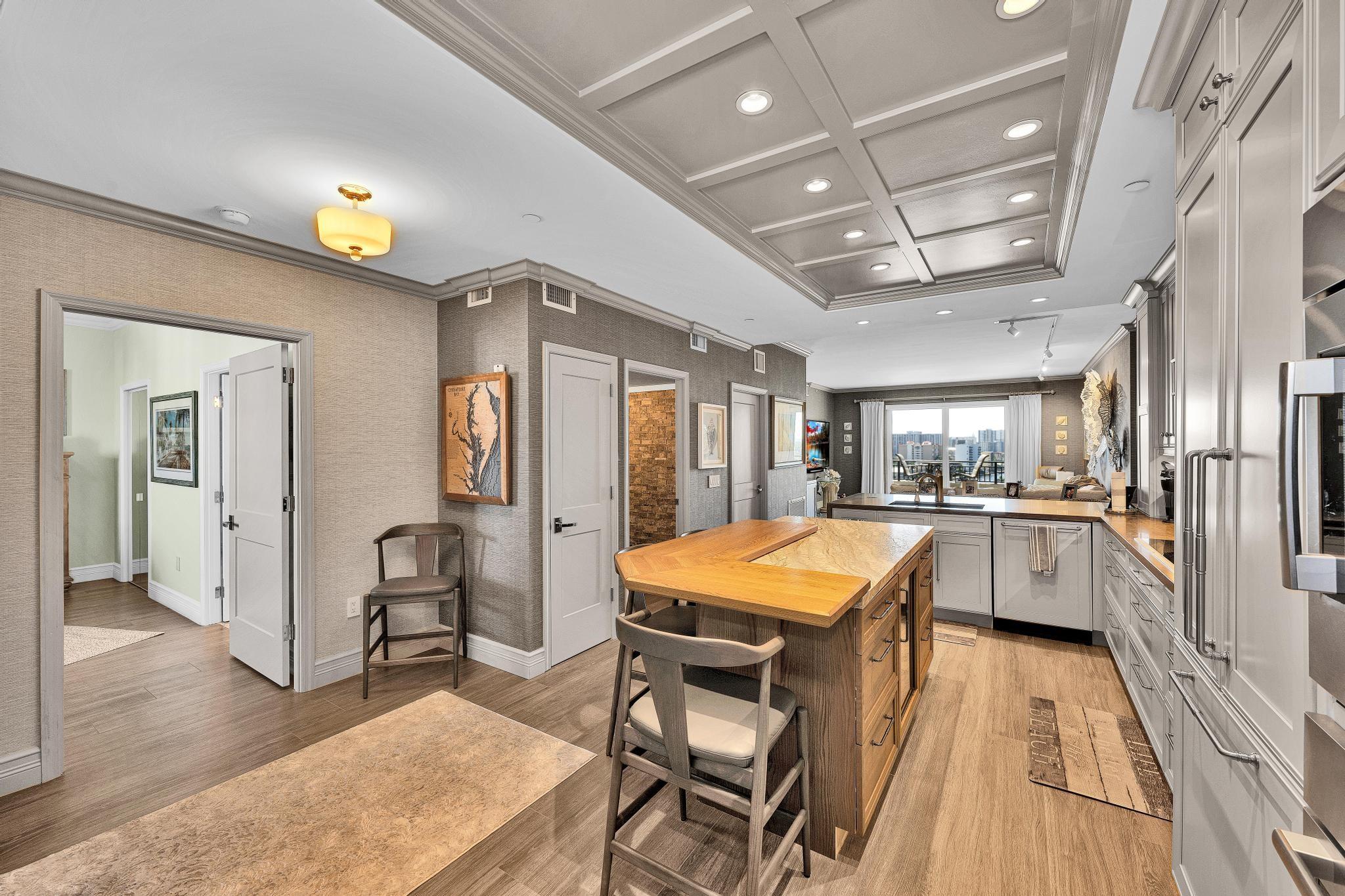 Pompano Beach, Florida, 33062, United States, 2 Bedrooms Bedrooms, ,3 BathroomsBathrooms,Residential,For Sale,1978279