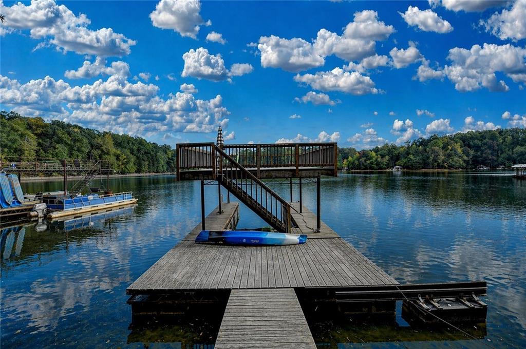 Gainesville, Georgia, 30506, United States, 2 Bedrooms Bedrooms, ,2 BathroomsBathrooms,Residential,For Sale,2040403