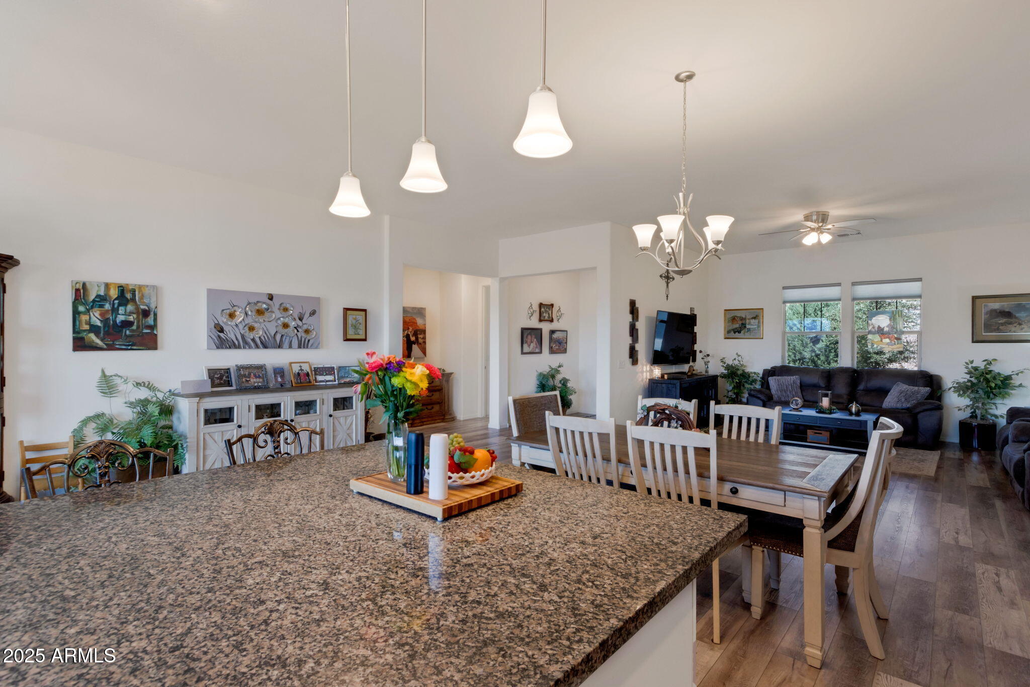 Rimrock, Arizona, 86335, United States, 3 Bedrooms Bedrooms, ,Residential,For Sale,1926996