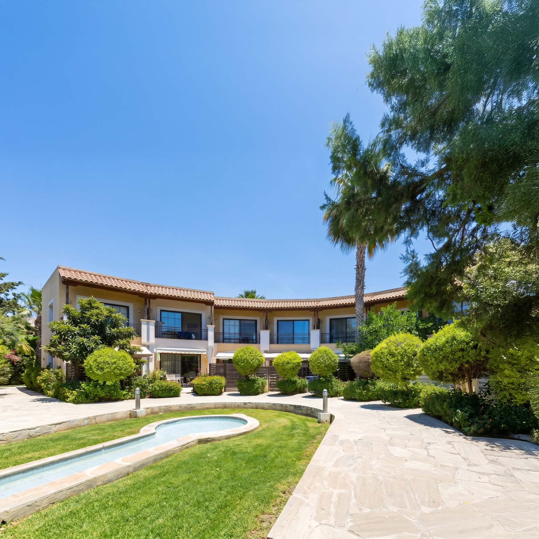  4 Bedroom Townhouse with Private Garden in Germasogeia, Limassol - 物件實景
