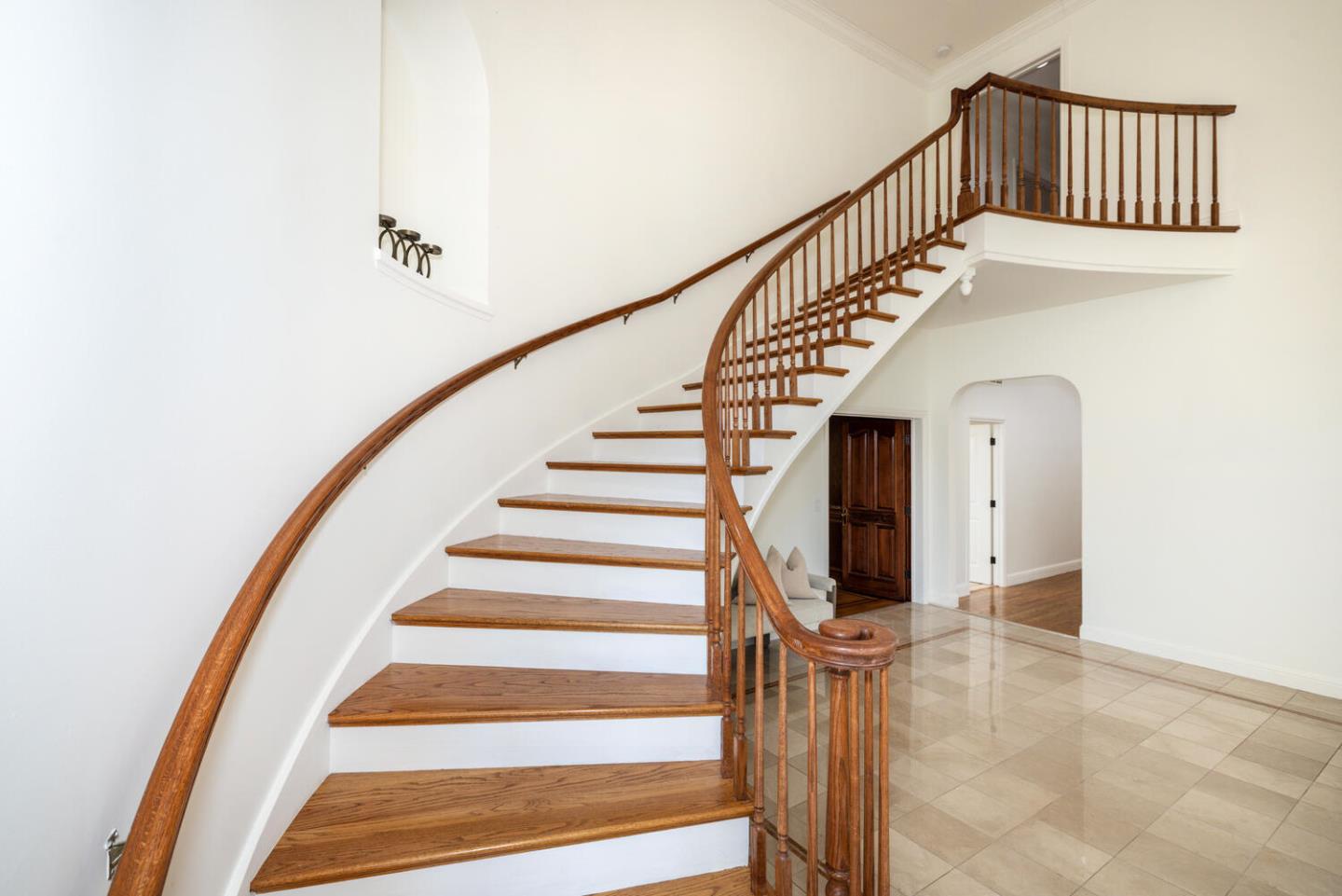 Hillsborough, California, 94010, United States, 5 Bedrooms Bedrooms, ,5 BathroomsBathrooms,Residential,For Sale,1940320