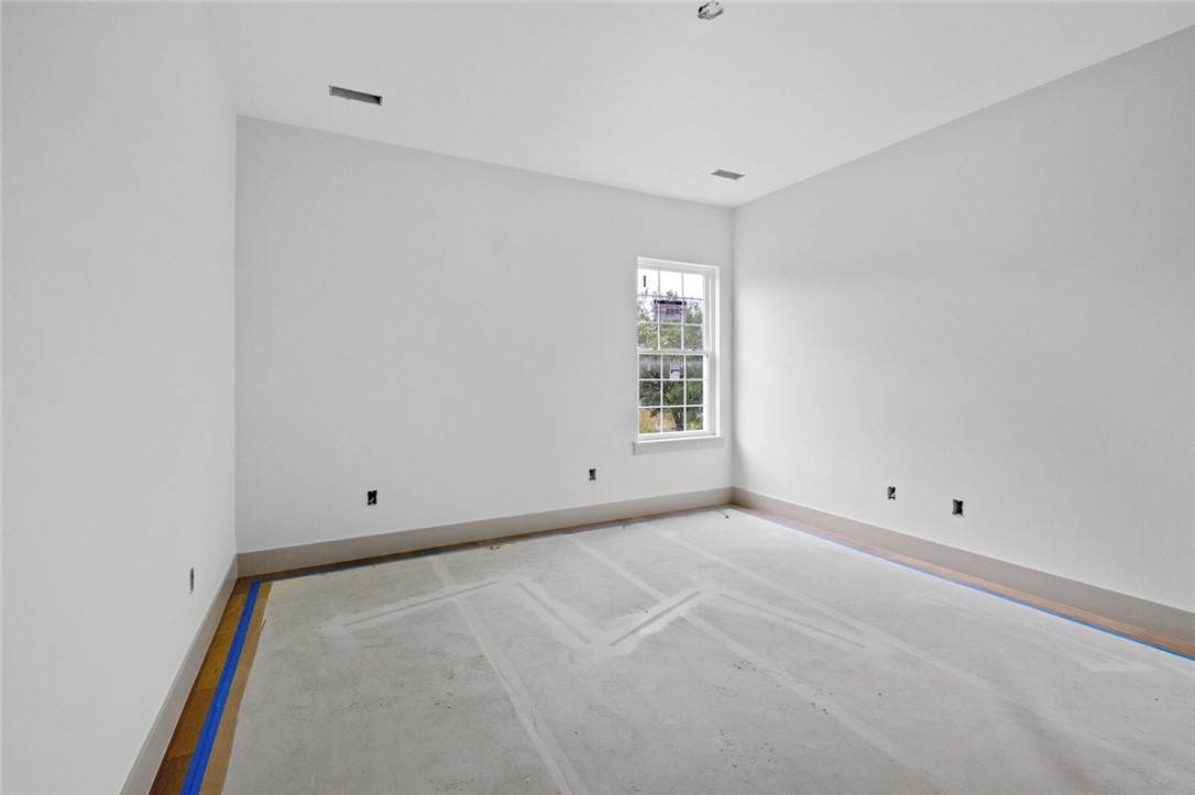 Bella Vista, Arkansas, 72715, United States, 3 Bedrooms Bedrooms, ,3 BathroomsBathrooms,Residential,For Sale,1897154
