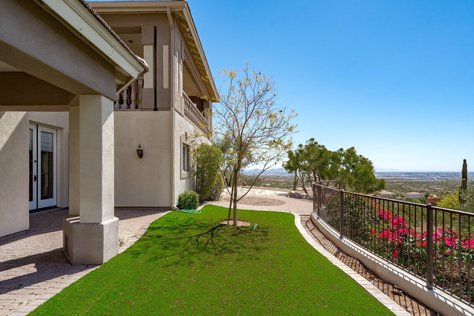  619 E Briles Road ¦Phoenix, AZ - 物件實景