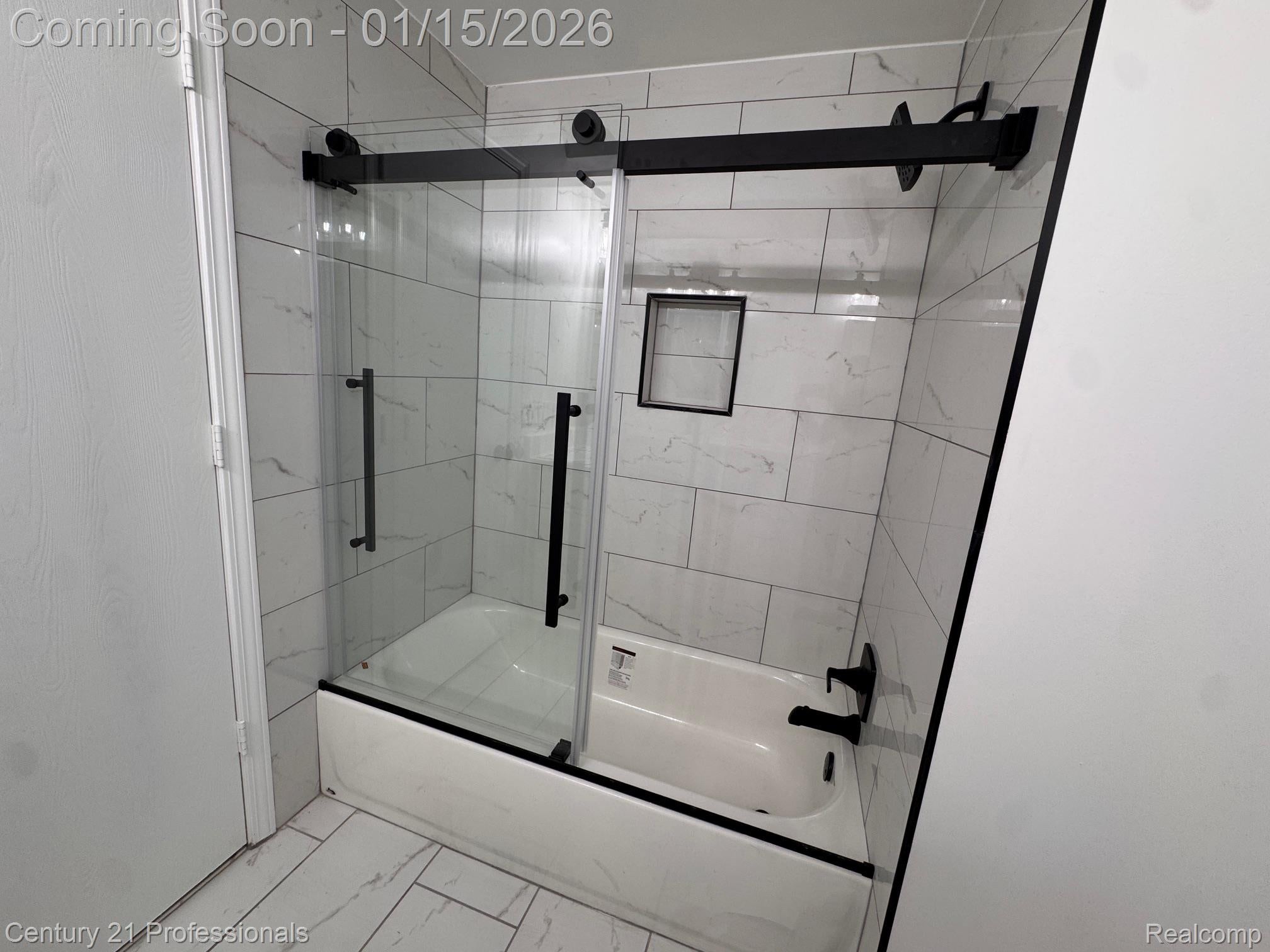 SterlingHeights, Michigan, 48310, United States, 3 Bedrooms Bedrooms, ,3 BathroomsBathrooms,Residential,For Sale,2010061