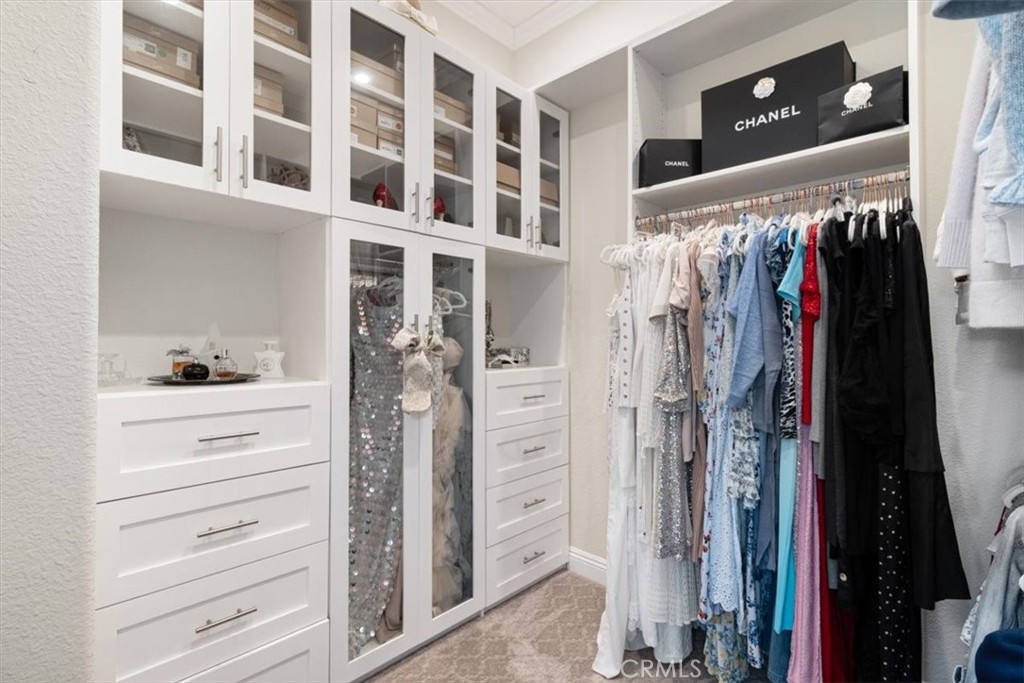 Huntington Beach, California, 92649, United States, 5 Bedrooms Bedrooms, ,2 BathroomsBathrooms,Residential,For Sale,2000830